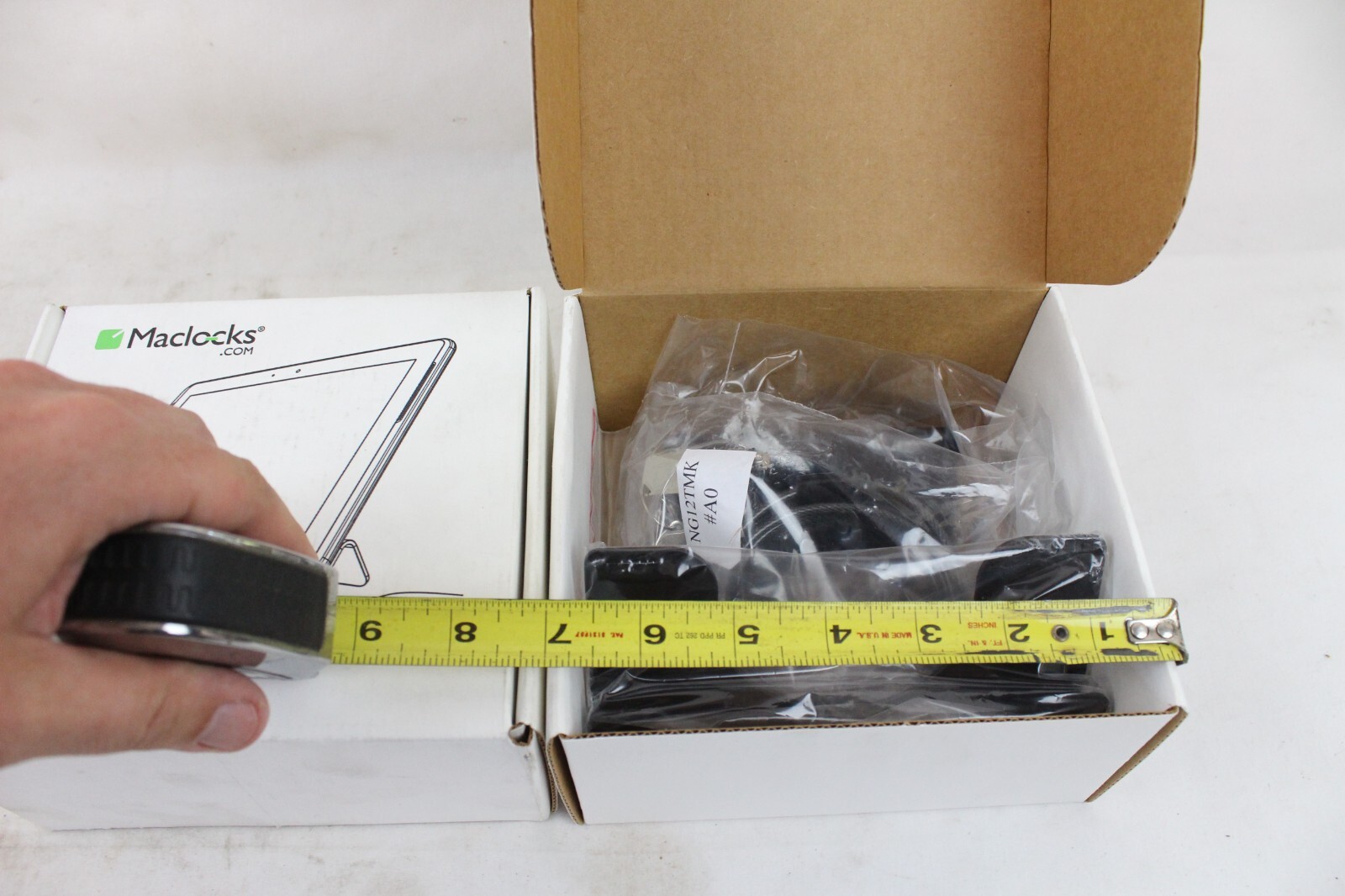 2 NEW Maclocks CL12UTH BB Universal Tablet Lock Security Holder Key Black 44C