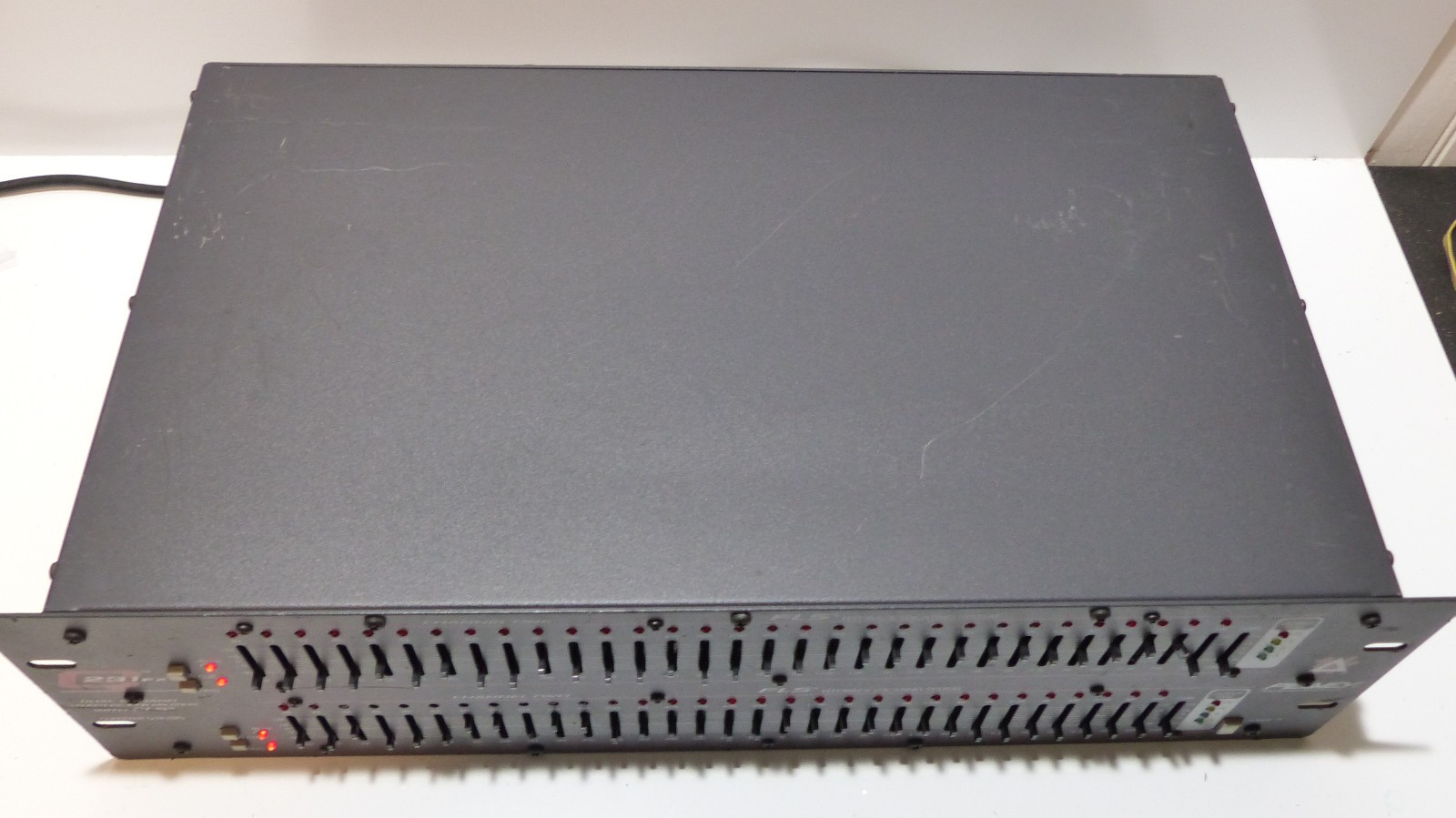 Peavey Q231FX Dual 31-Band Graphic Equalizer with FLS