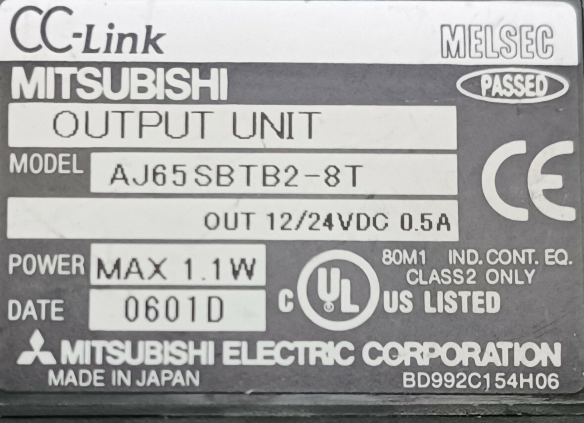 MITSUBISHI AJ65SBTB2-8T INPUT/OUTPUT UNIT, USED