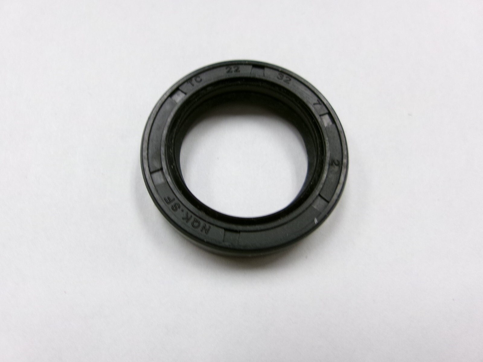 NEW TC 22X32X7 DOUBLE LIPS METRIC OIL / DUST SEAL 22mm X 32mm X 7mm