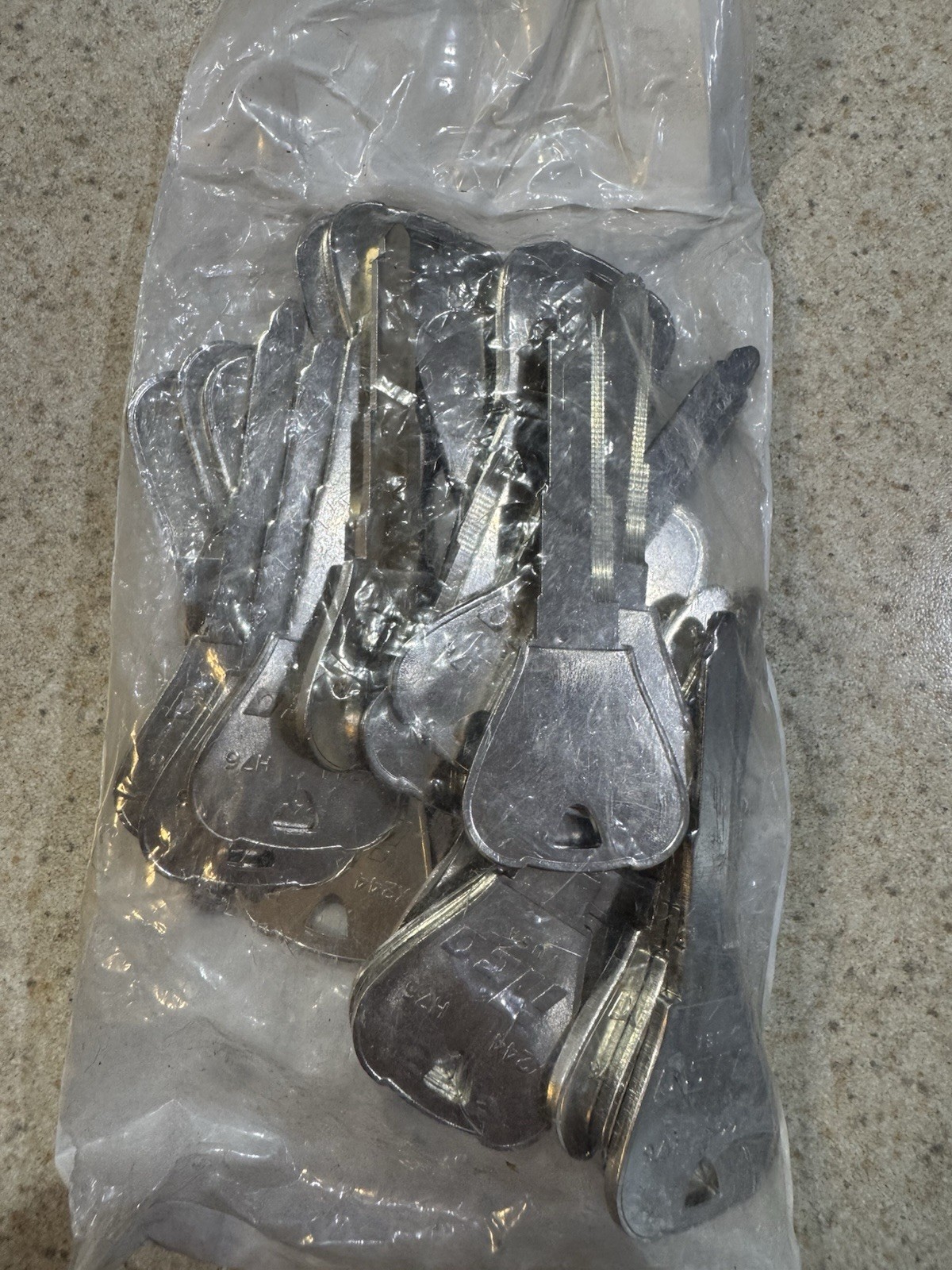 ILCO Key Blanks H76 25 Pieces New