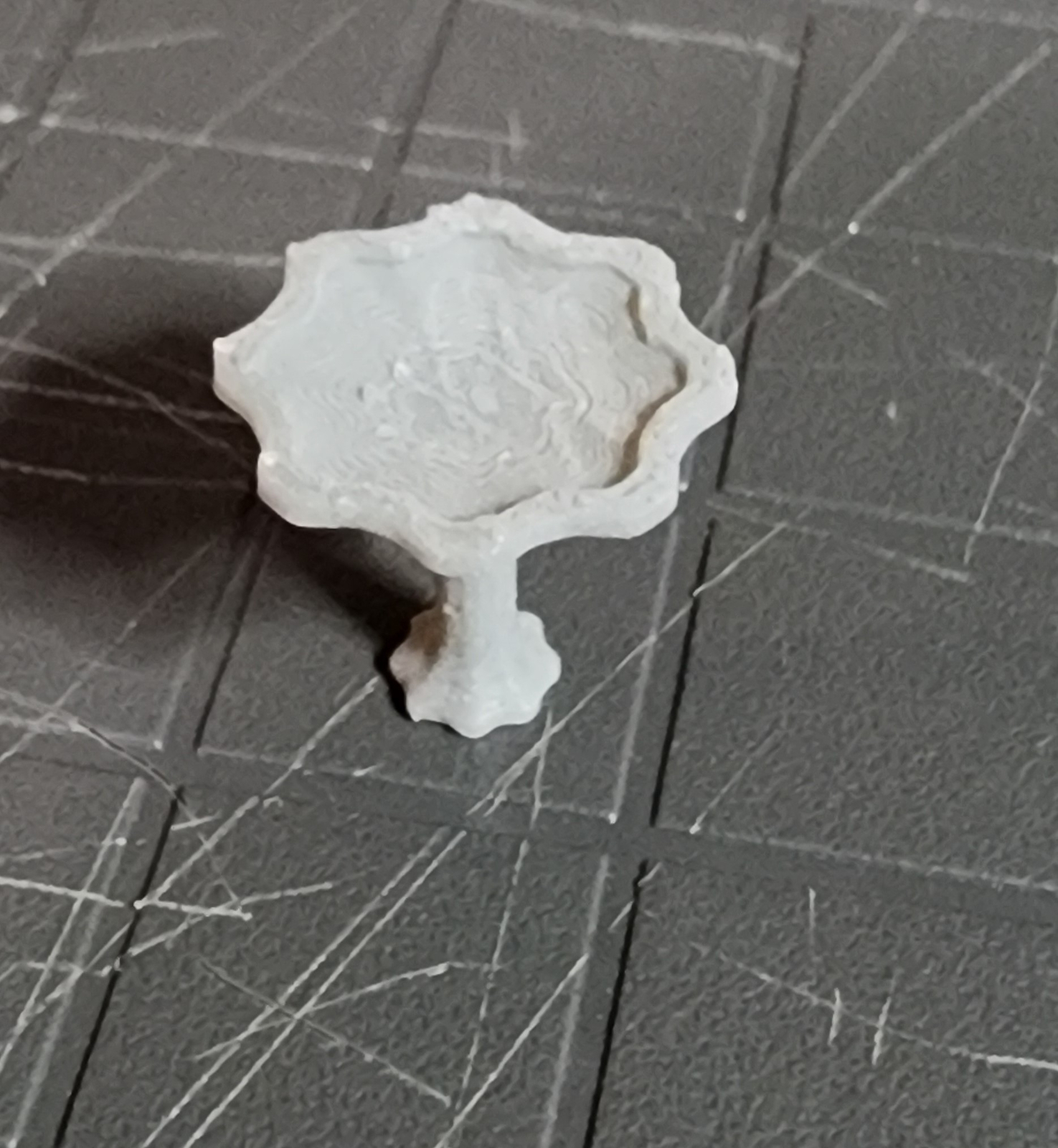 1/64 3D Printed Bird Bath
