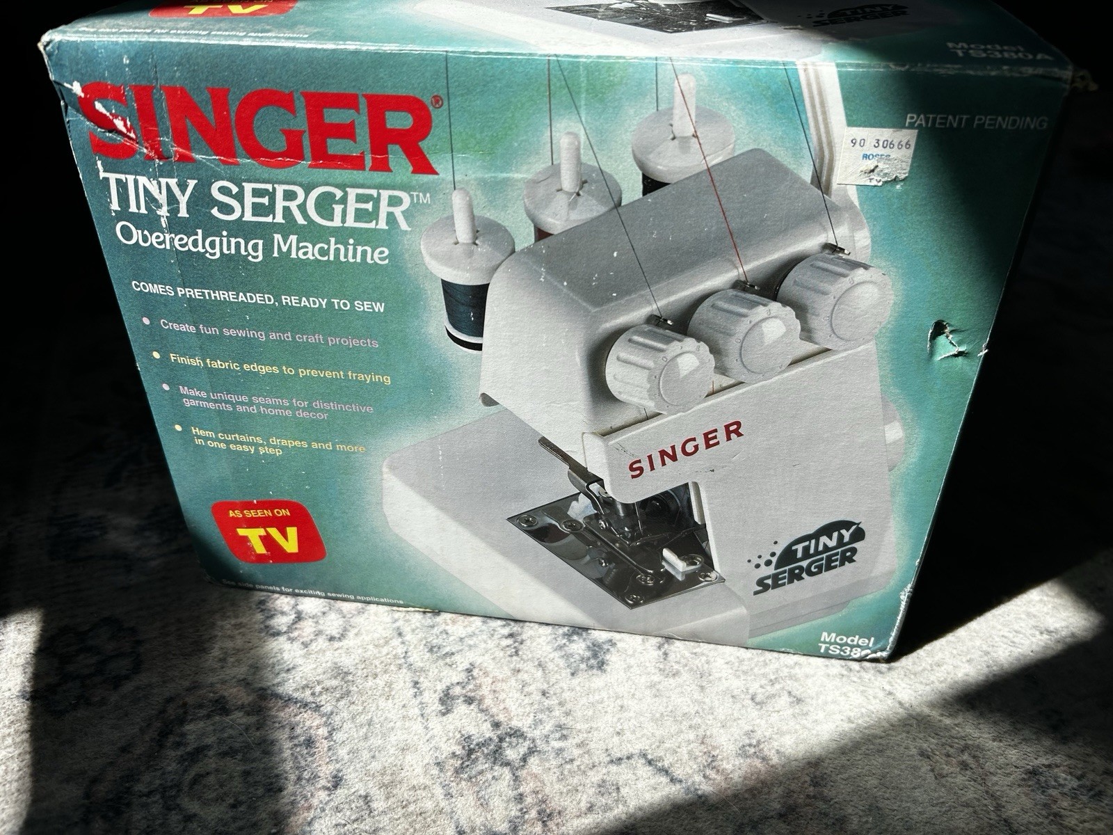 Singer Tiny Serger Electric Overedging Machine - (TS380A)