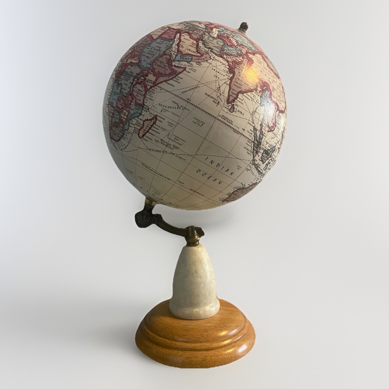 UG White 13” Desk Globe Decorative World Map Marble & Wood Base Vintage Look