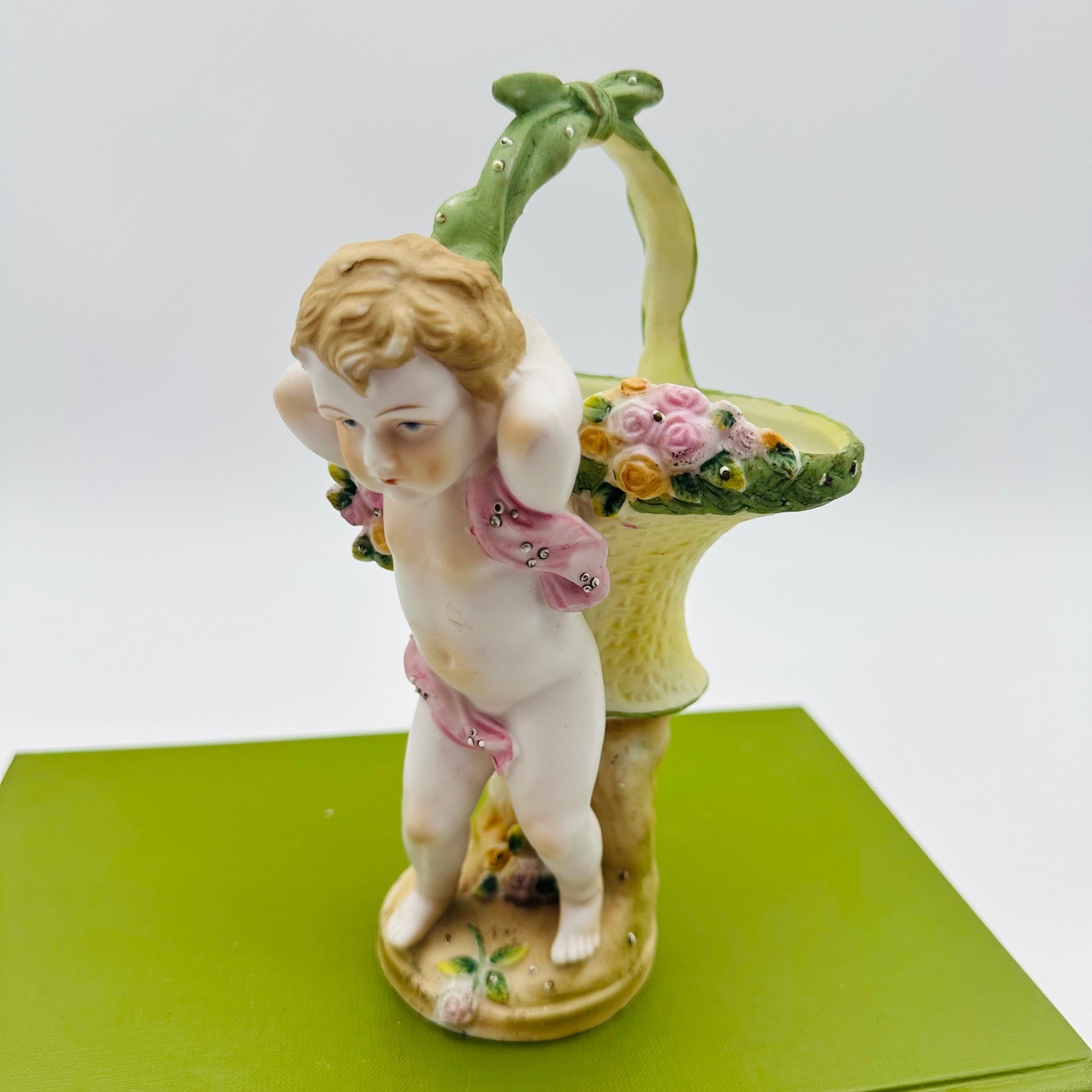 Ardalt Vintage Cherub Angel Porcelain Basket Figurine Made in Japan 6430