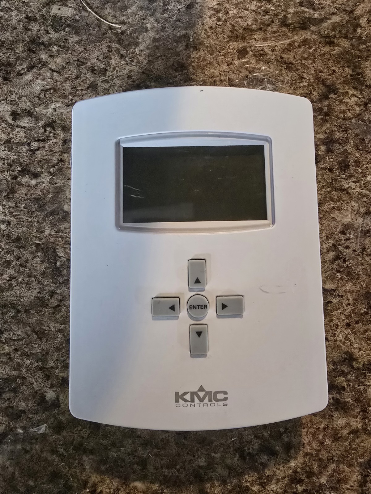 Kmc Controls Bac-120063Cw Controller,6 Relay,3 Universal Outputs