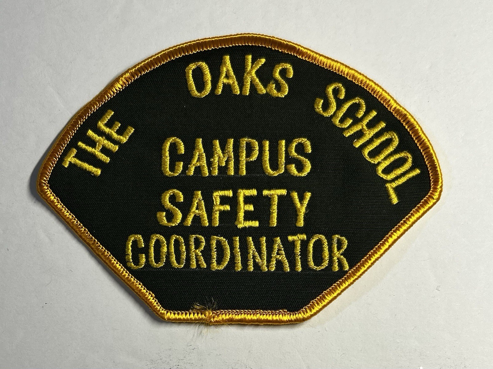 CALIFORNIA THE OAKS SCHOOL CAMPUS SAFETY PATCH LOS ANGELES COUNTY #PDD94