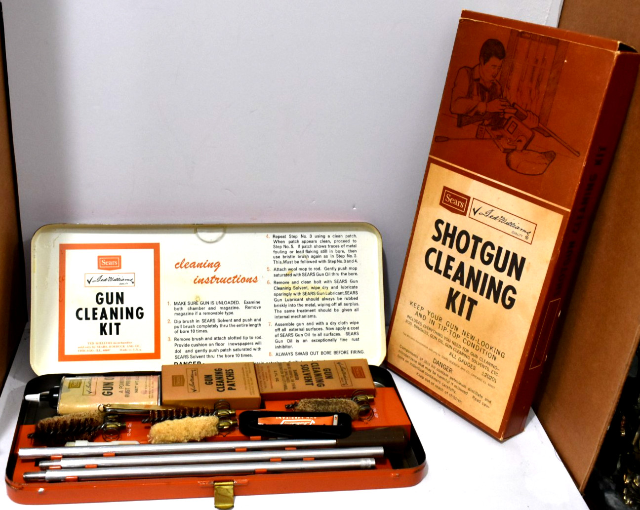 Sears Ted Williams Gun Cleaning Kit In Metal Case All Gauges Rifle Vintage