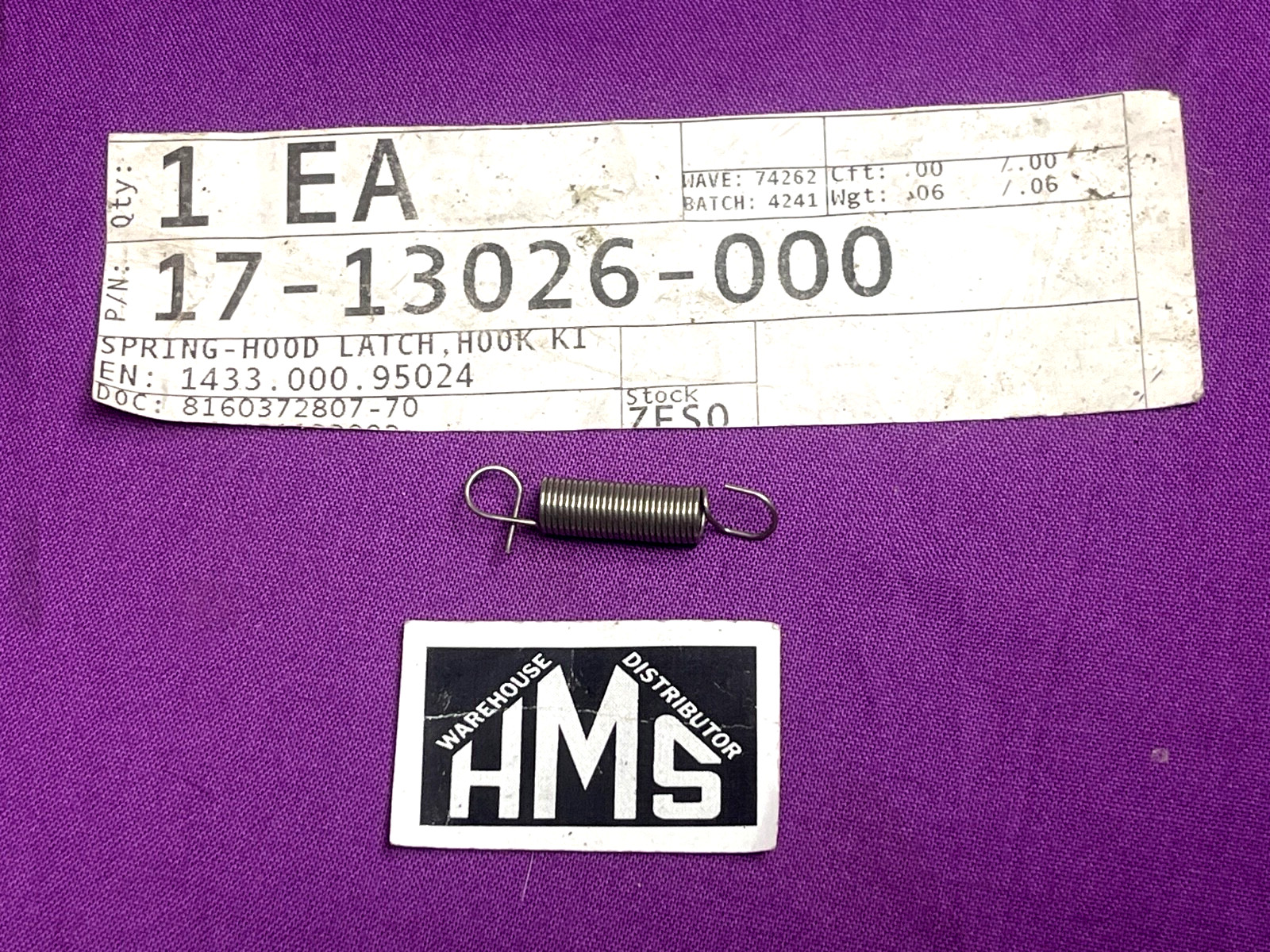 17-13026-000 FREIGHTLINER    SPRING - LATCH, HOOD, HOOK KICK OUT