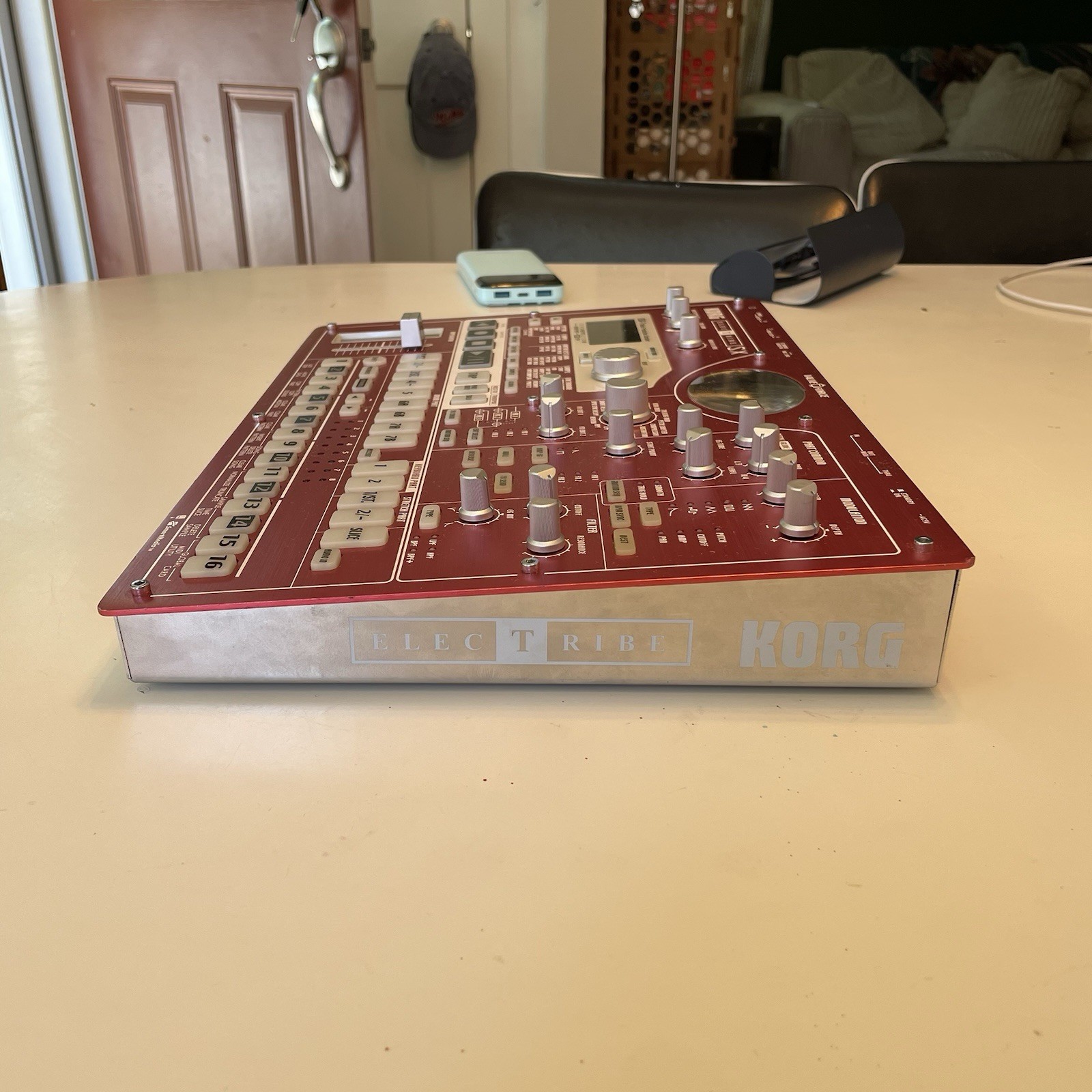 KORG ELECTRIBE SX ESX-1 Music Production Sampler Sequencer