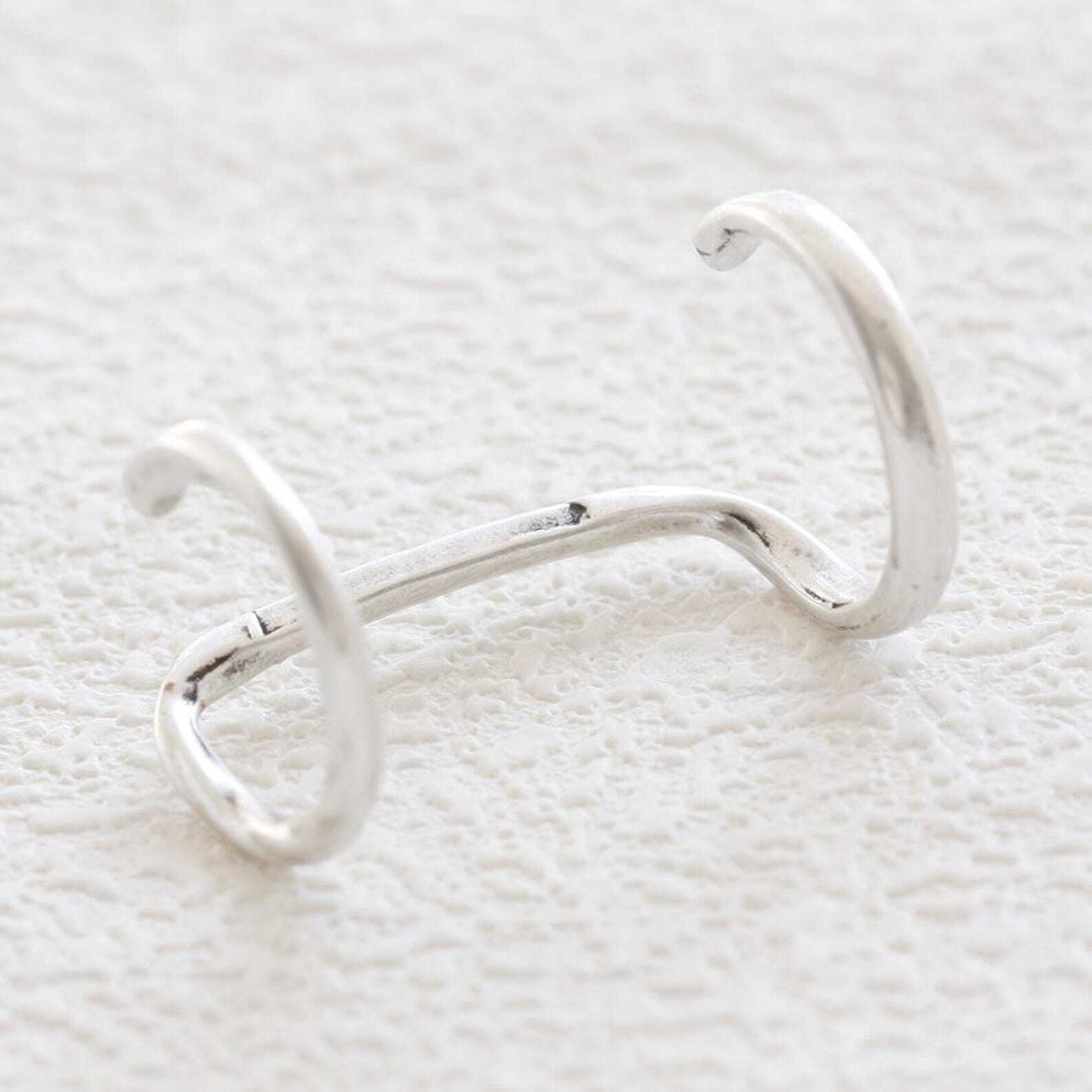 One Piece Solid Brass Ring Base - Finger Ring - Adjustable - 31x16.5mm (4892C)