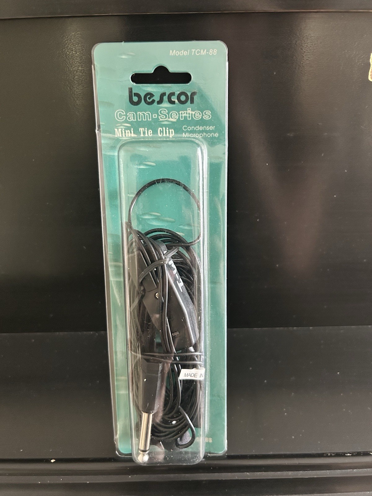 Bescor TCM-88 Lavalier Condenser Microphone Tie Clip Omnidirectional Black