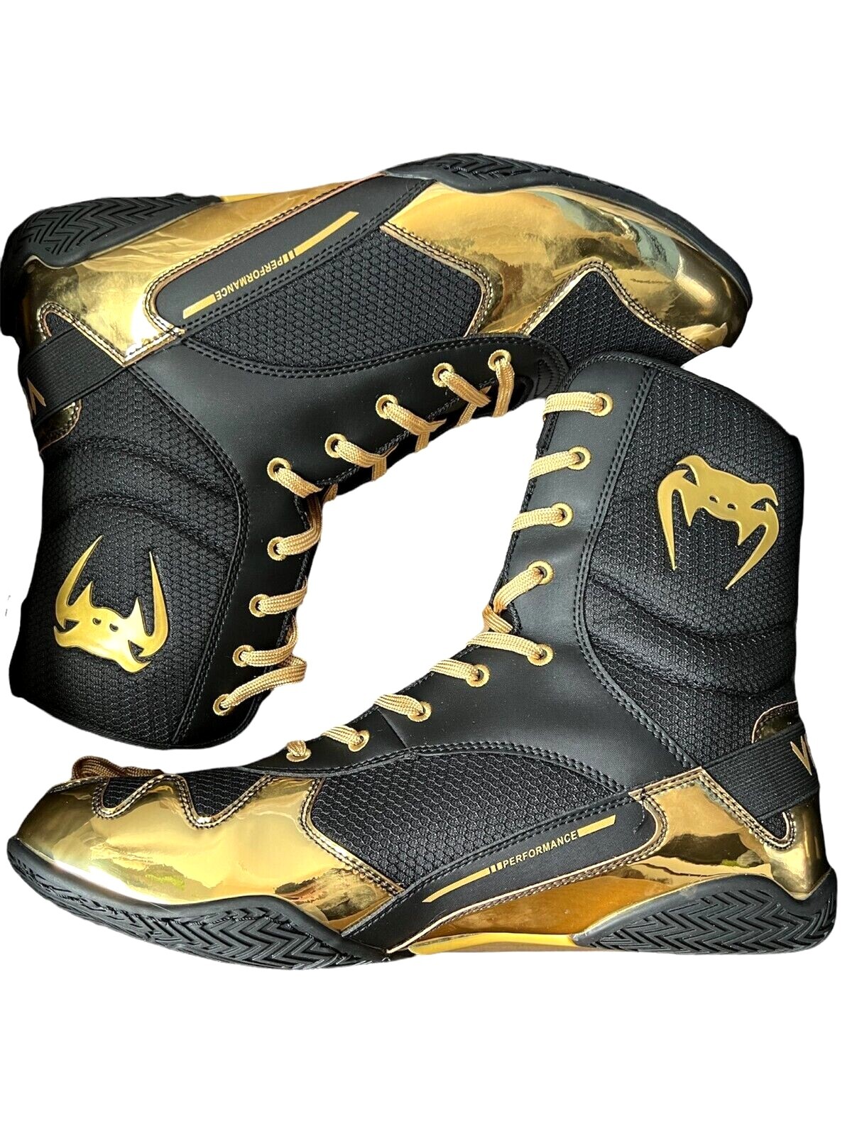 Venum Elite boxing shoes Men Size 12 (46) - Black/Gold