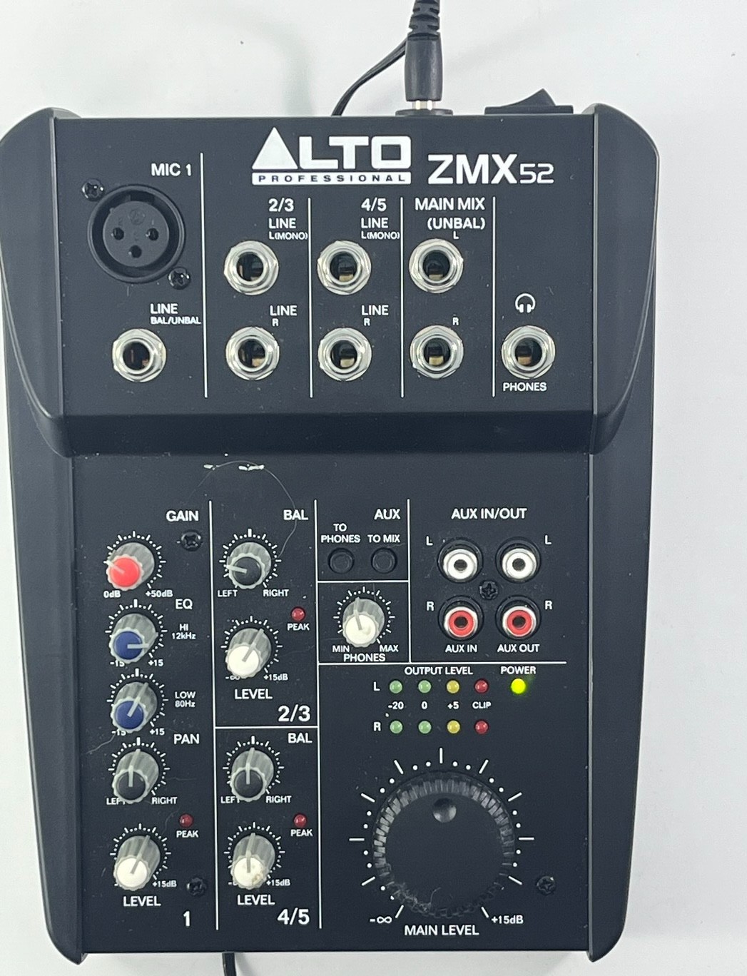 Alto ZMX 52 Compact 5-Channel Compact Mixer ZMX52 W Power Supply, Working