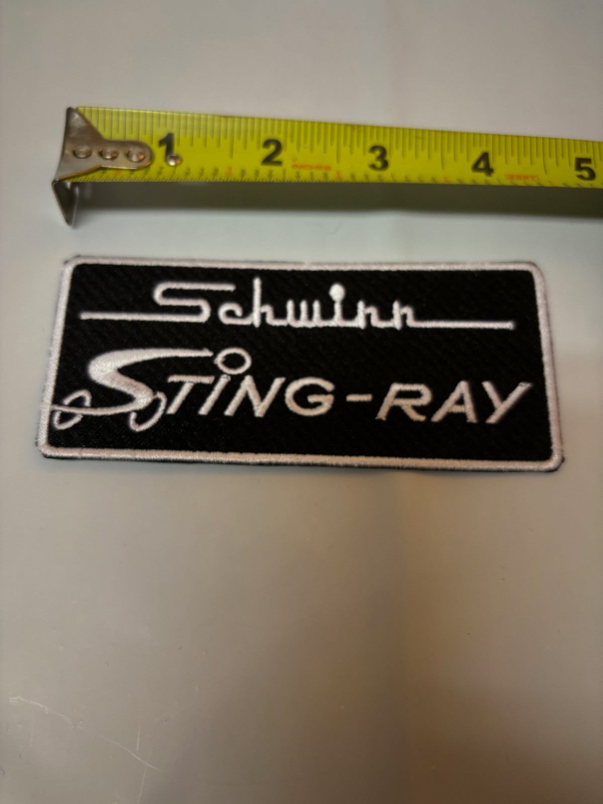 STINGRAY PATCH. SCHWINN SEW ON OR IRON ON ICONIC BICYCLE PATCH NEW CONDITION