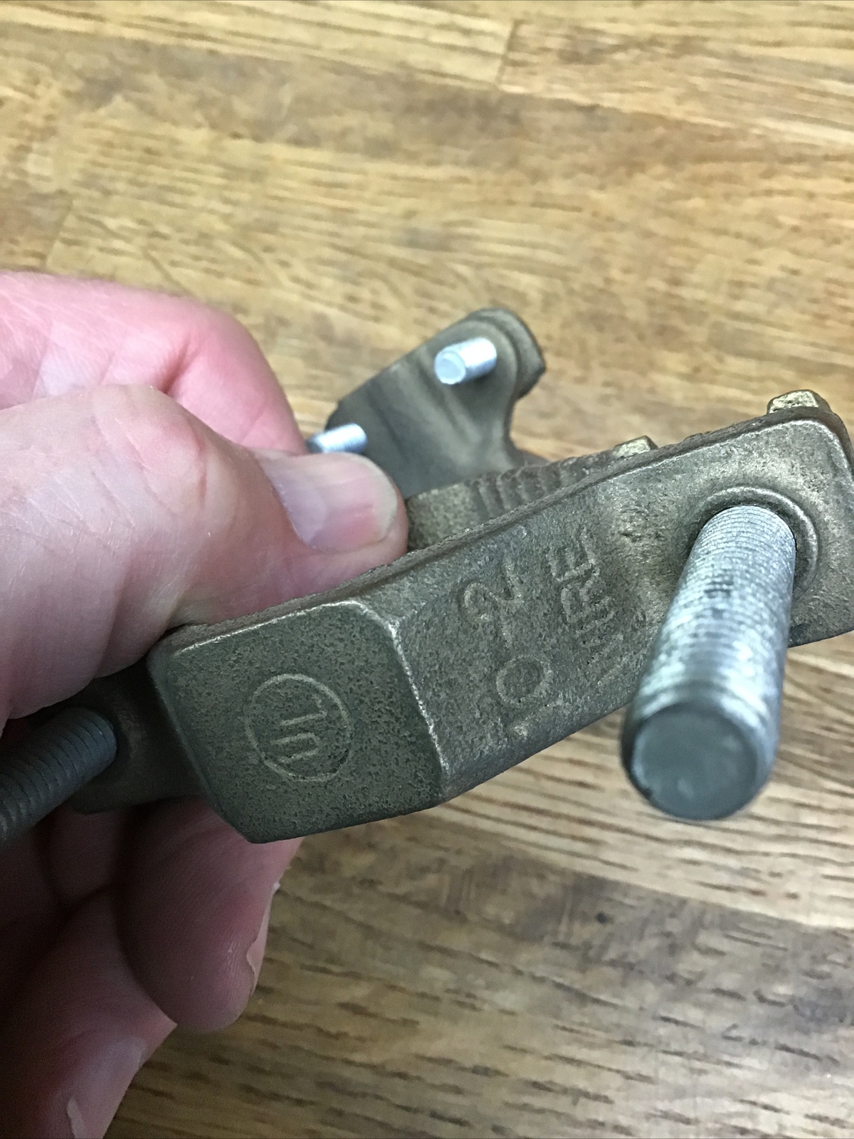 #10 -#2 Wire Bronze Ground Clamp, 1-1/4" - 2" Pipe