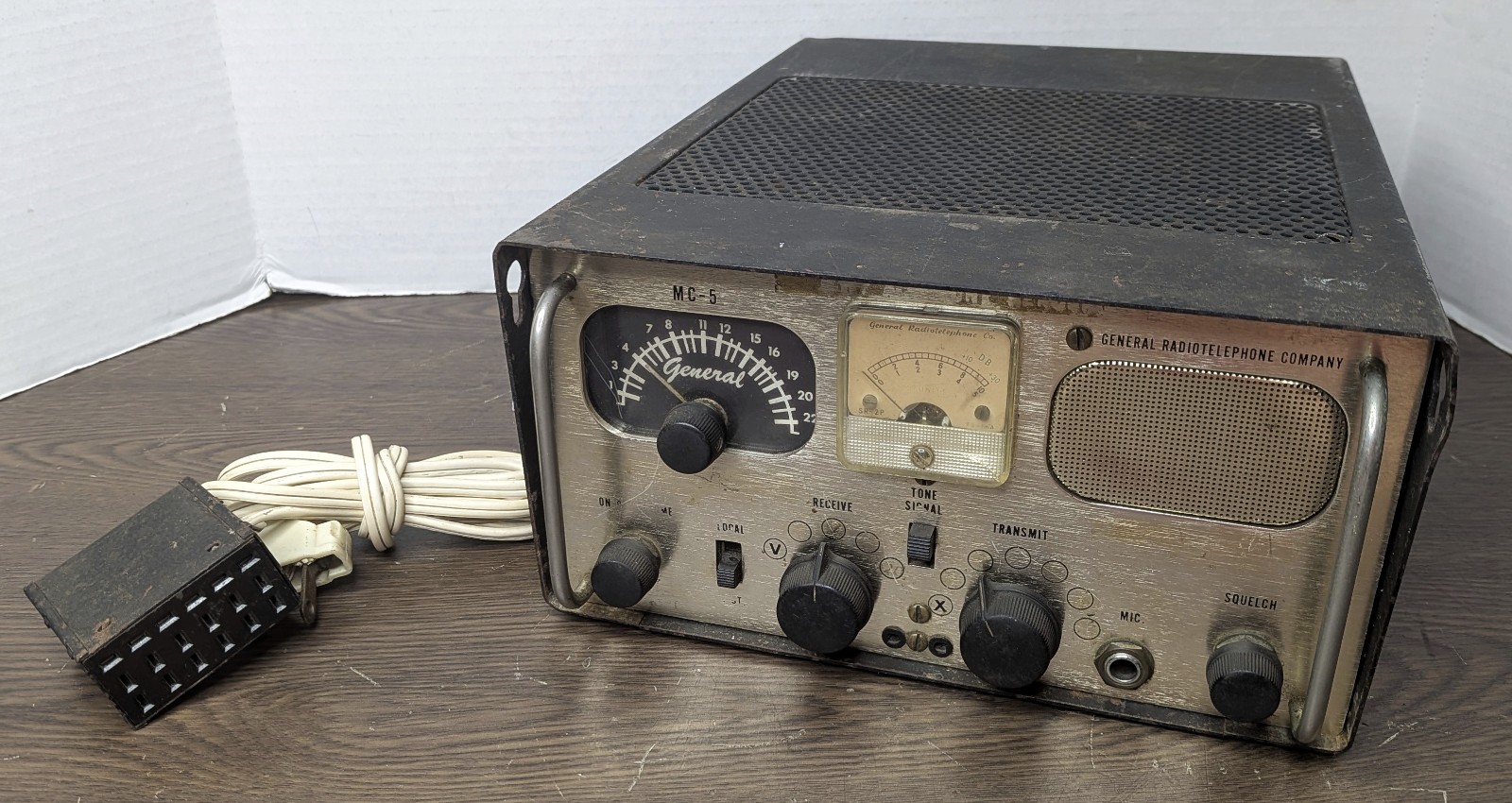 Vintage 1962 General Radiotelephone Company MC-5 MC CB Radio w/ Power Cord