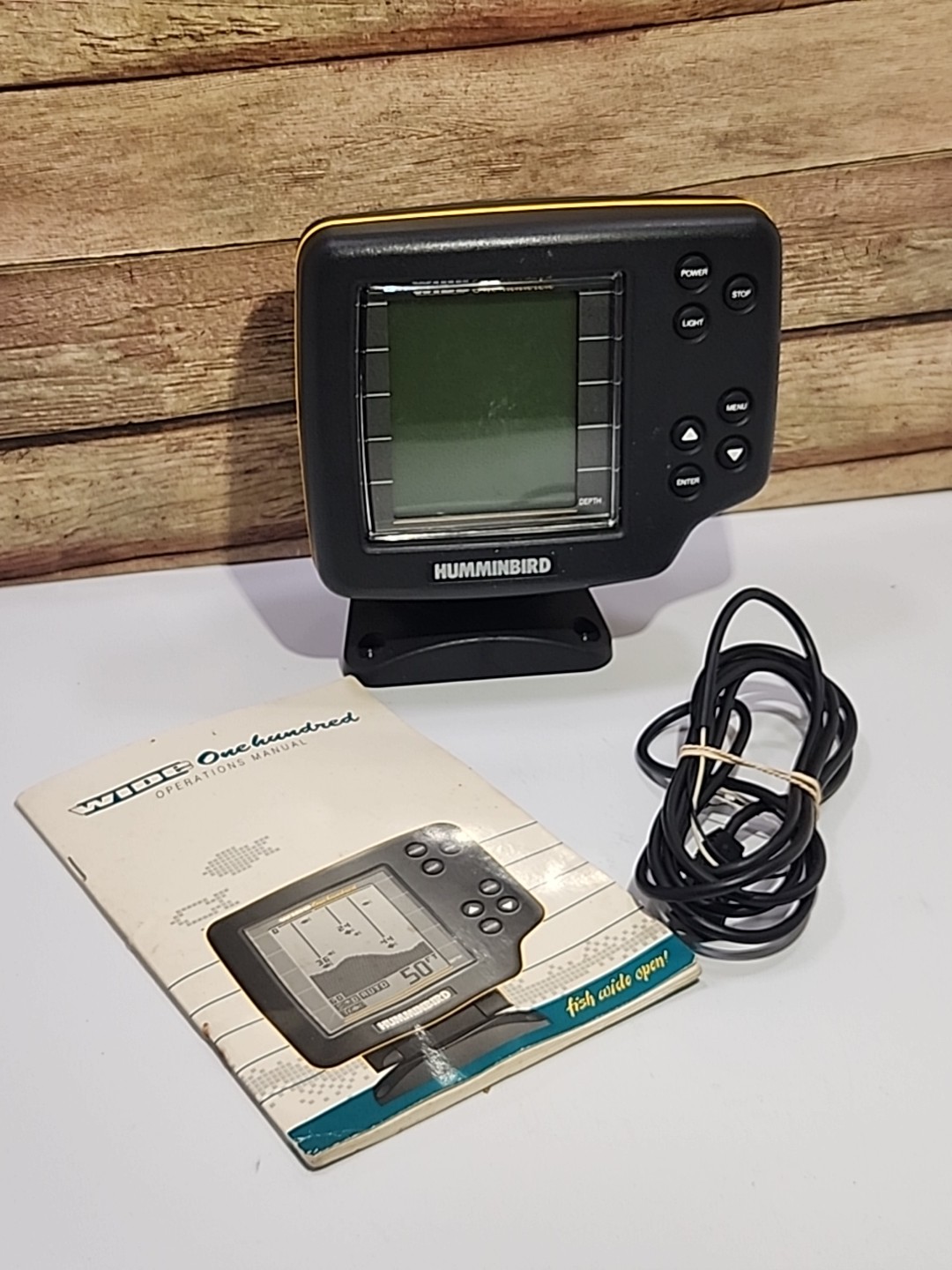 Hummingbird Wide 100 Fish Finder Plastic Depth/Range LCD Display UNTESTED