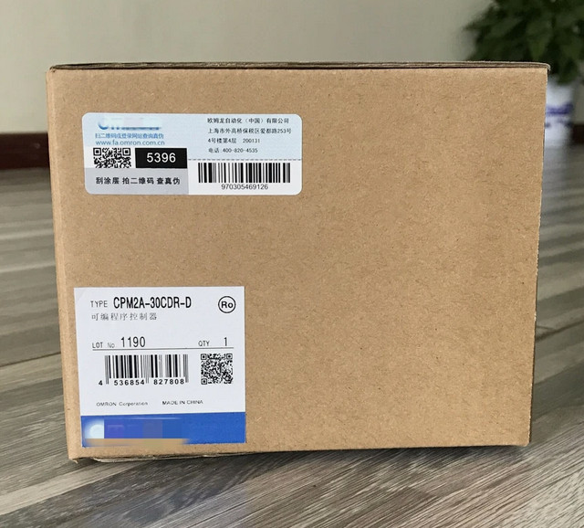 Omron CPM2A-30CDR-D Programmable Controller Module Automation New in box