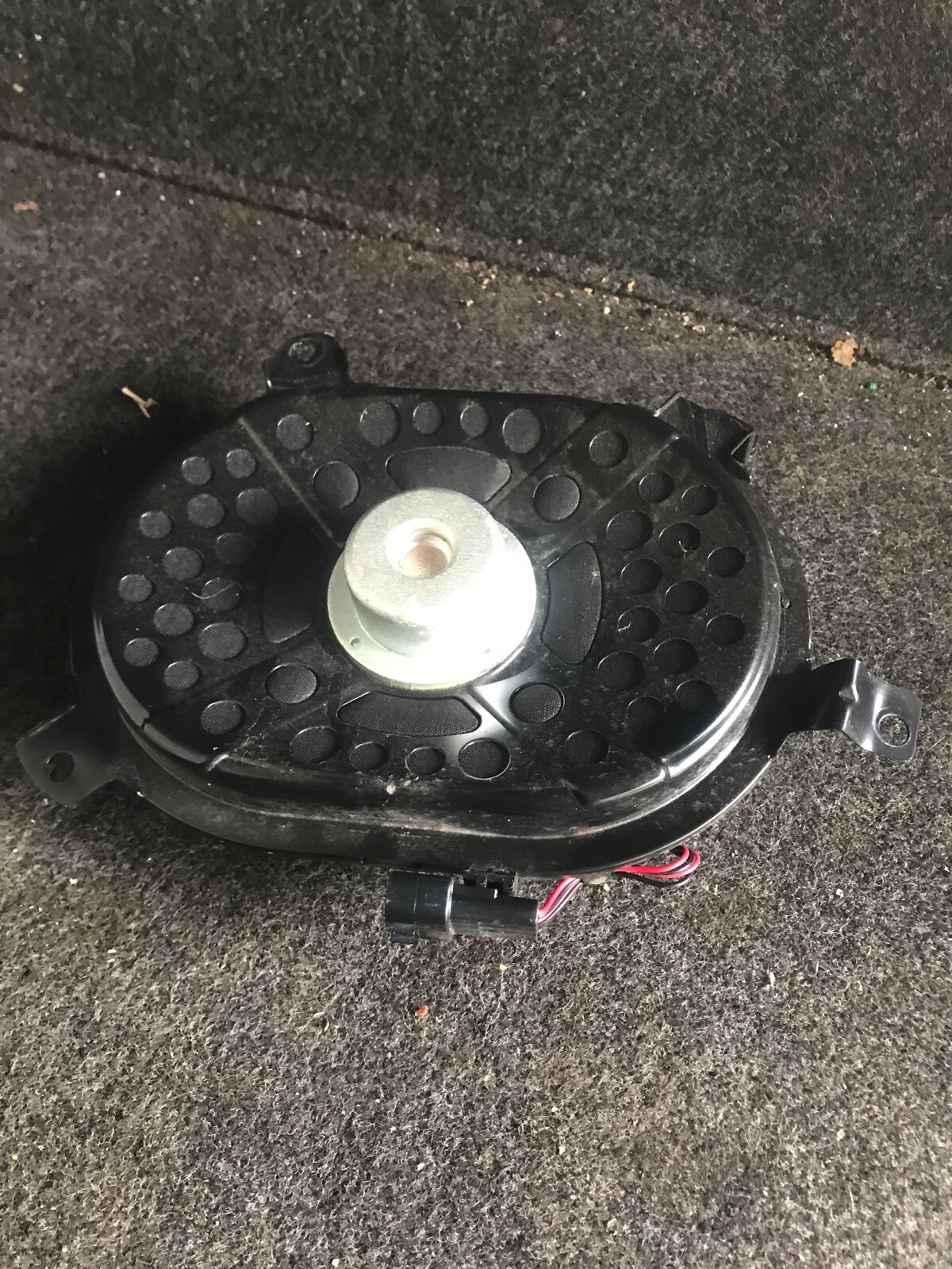 15 16 17 18 19 Land Rover Discovery Sport Subwoofer Speaker FK72-18808-AC