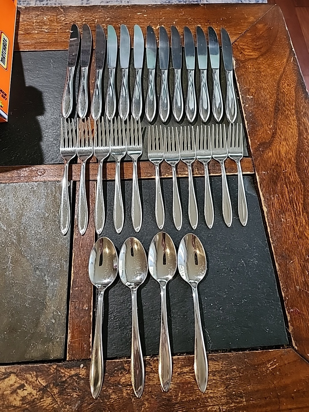 28 Stegorcraft Stainless Silverware Flatware Set StegorCraft