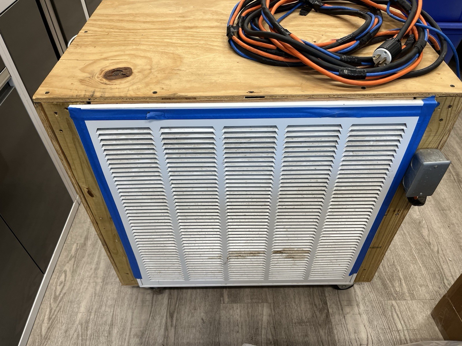 CUSTOM BUILT Crypto Mining Rig 4800w. - (5) Nvidia RTX 3080, (2) Nvidia RTX 3090