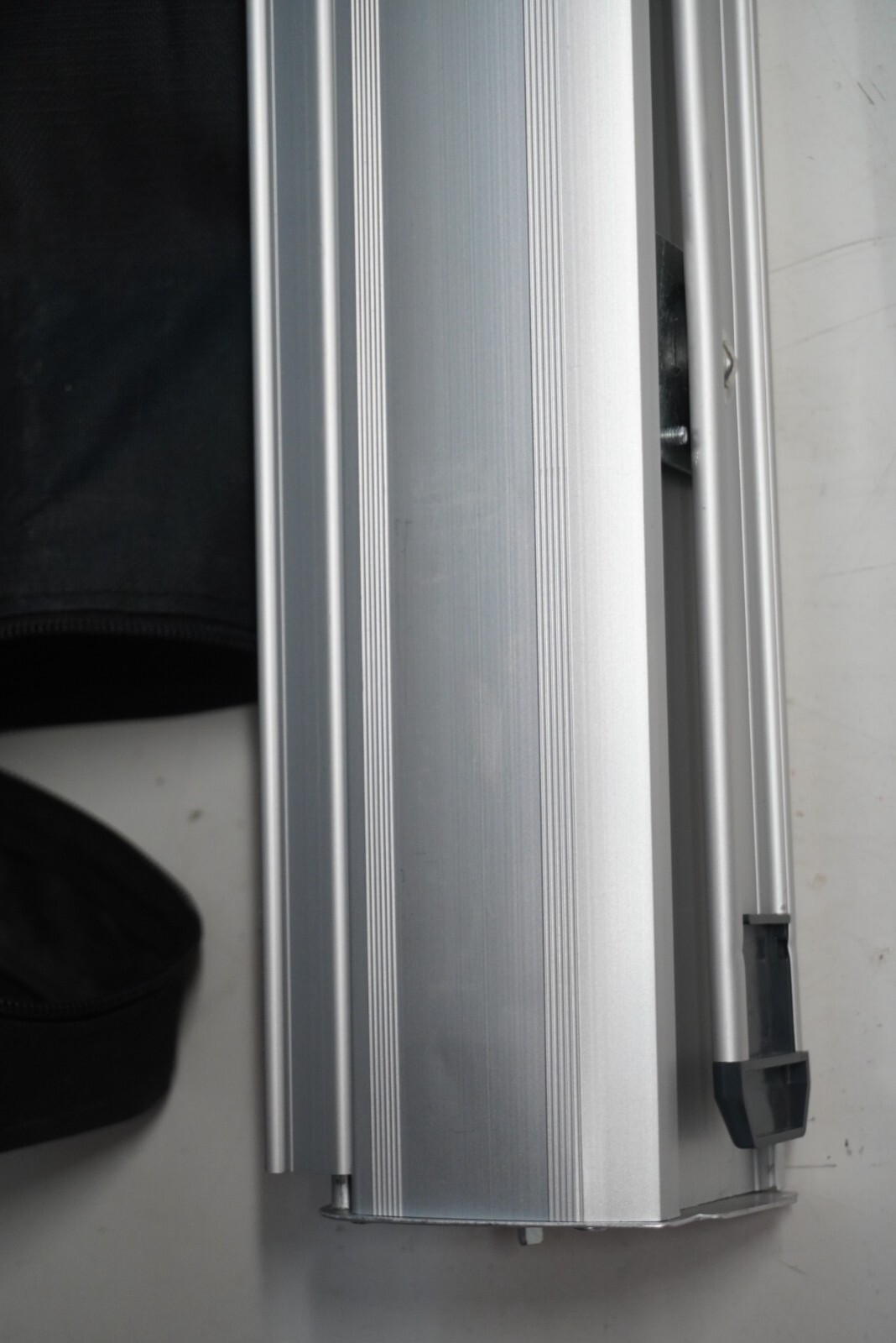 Projector Screen