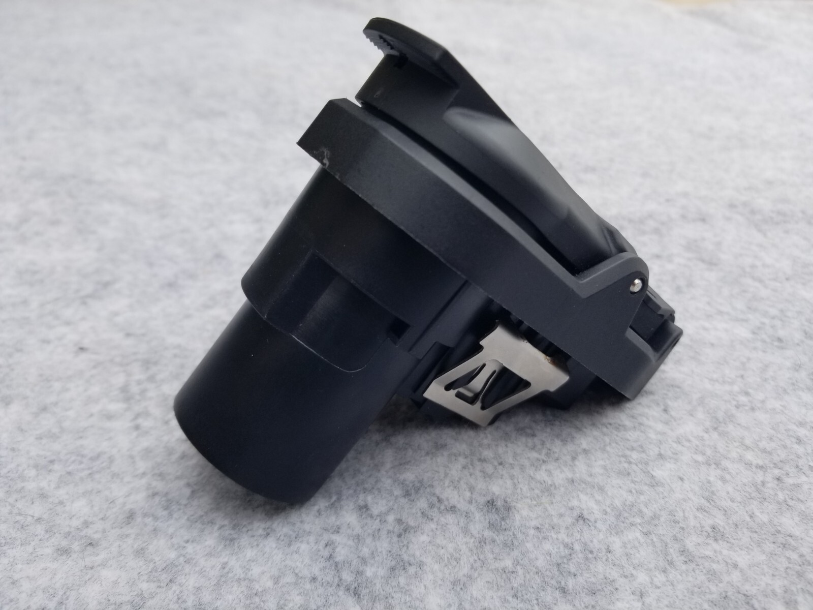 2017 - 2024 Ford Super Duty Trailer plug 7-Blade & 4-Flat Connector Connection