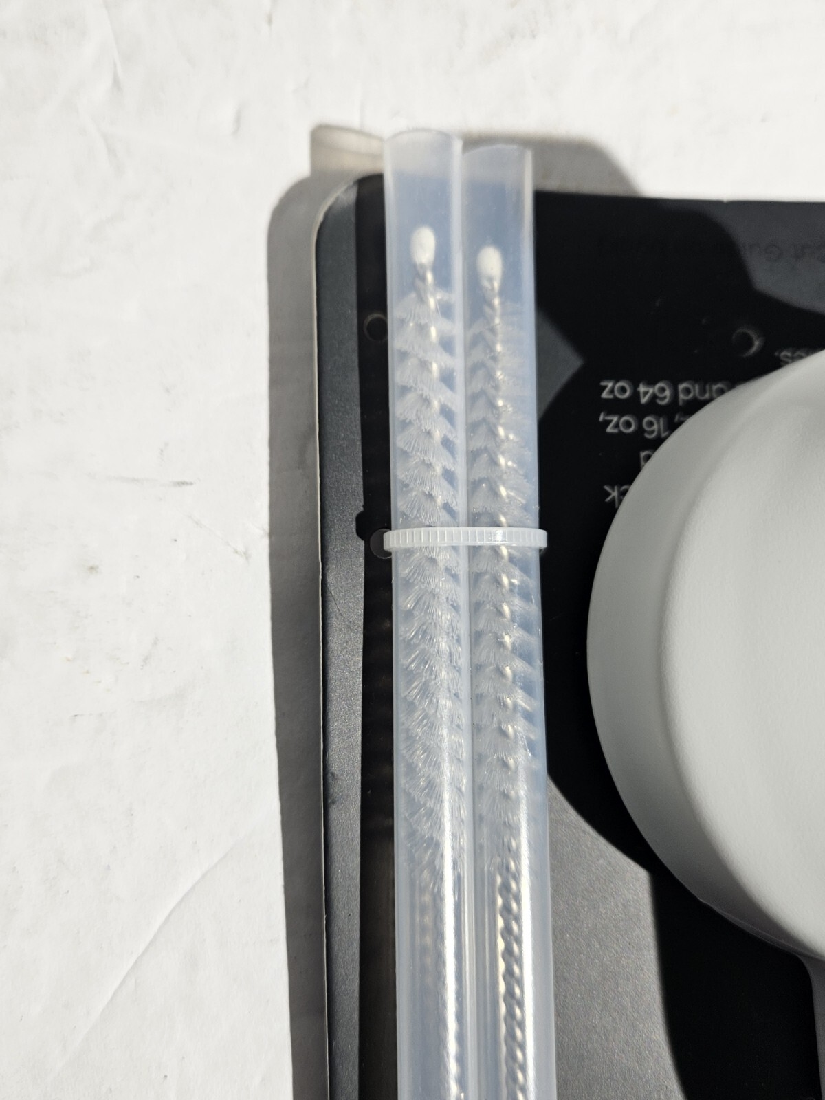 The Mass Wide Mouth Straw Lid - White