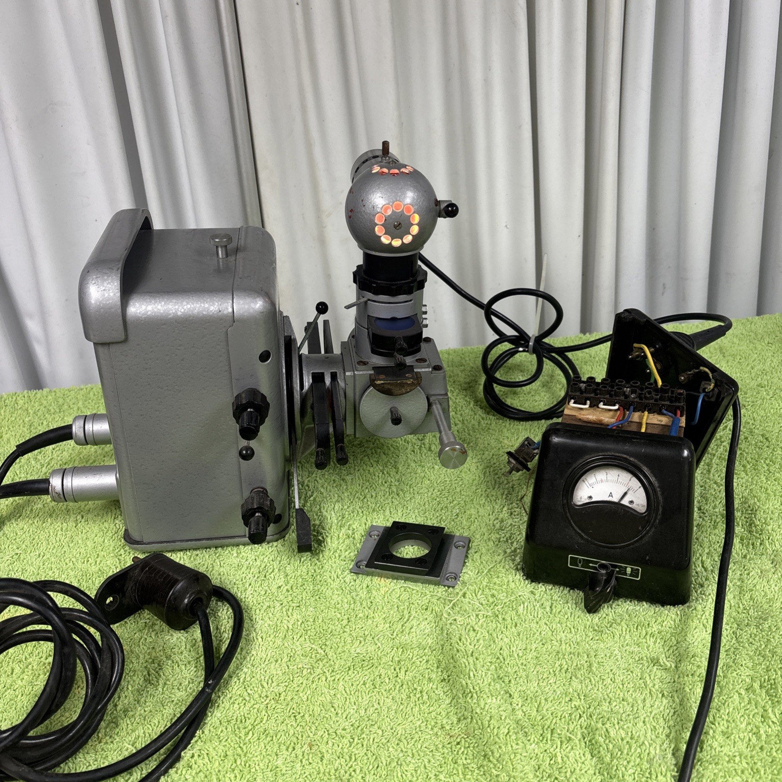Reichert Zetopan lamp house power supply all that is shown in pics Parts only