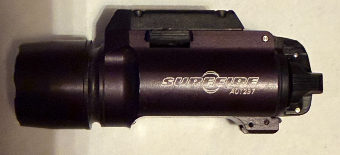 SUREFIRE x200 weapon light (A01297)