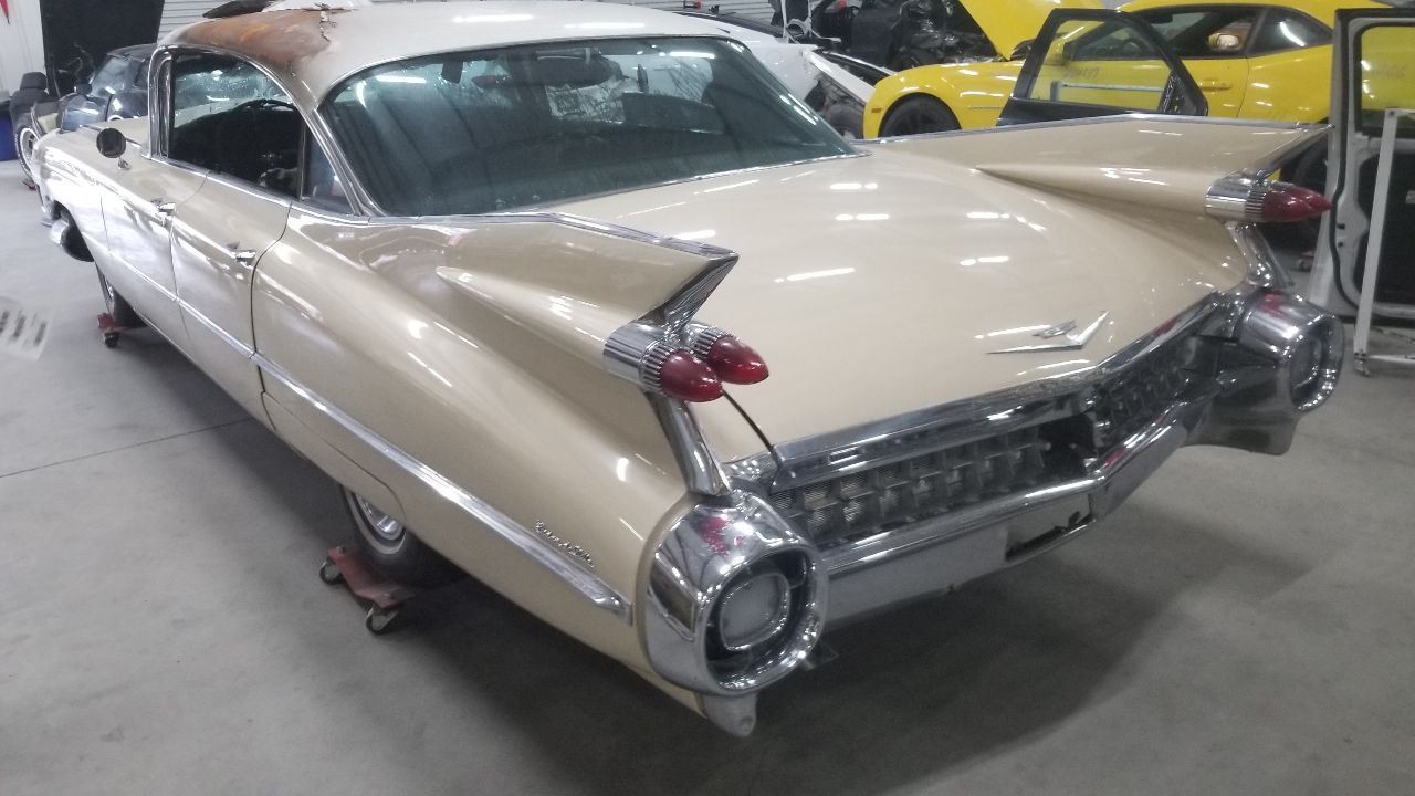 1959 CADILLAC SEDAN DEVILLE 390 RADIATOR