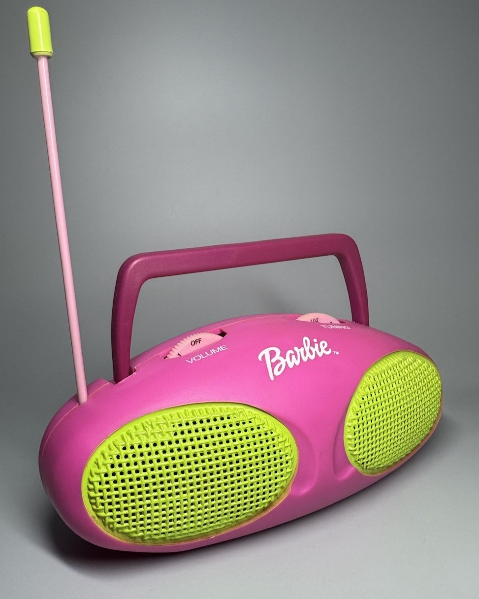 VTG Barbie Mini AM/FM Radio- Boombox- Pink Green- Y2K- Mattel- Portable- RARE