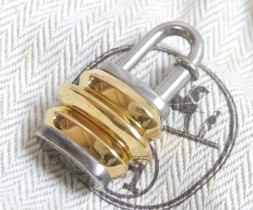 Authentic HERMES Charm Padlock Lamp Metallic #9405