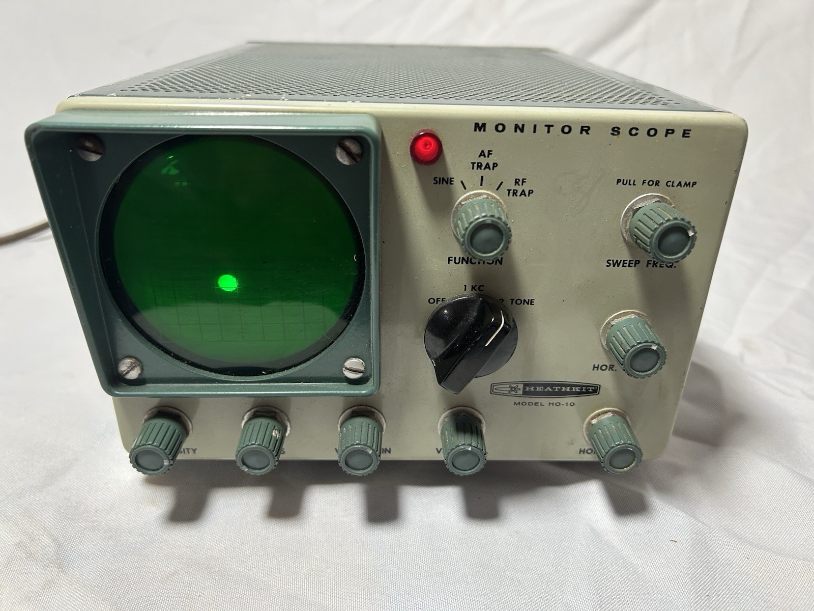 Heathkit HO-10 Monitor Scope - Working Great