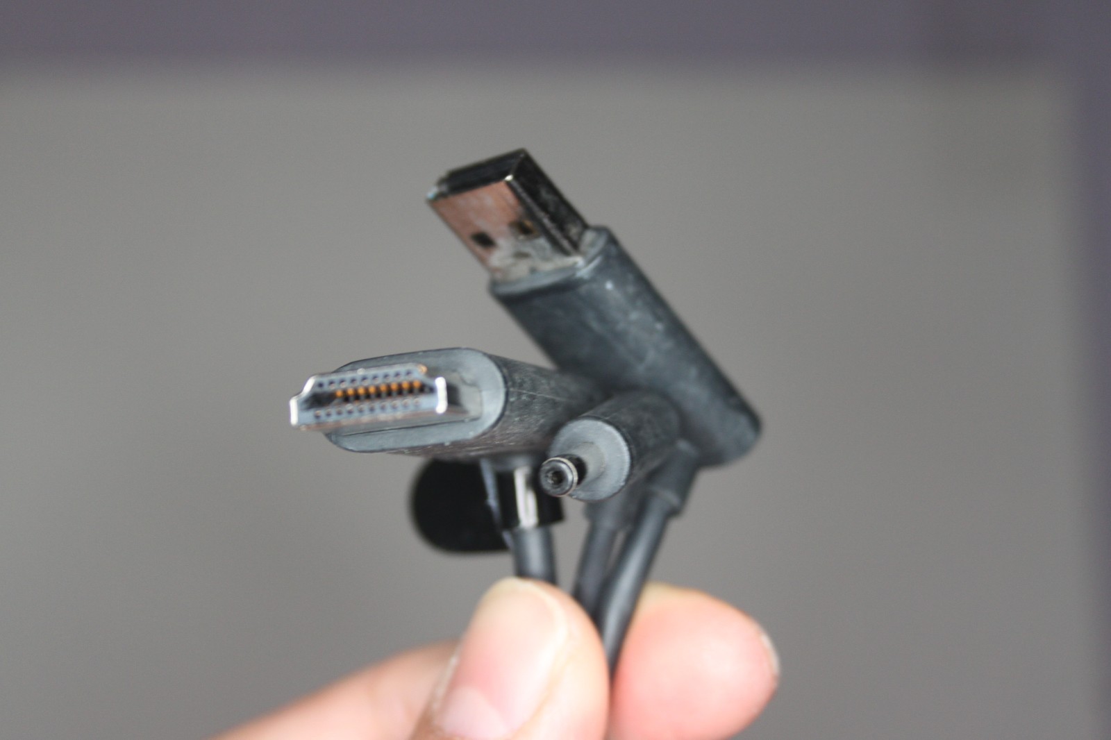 HTC VIVE Wireless Adapter Incomplete