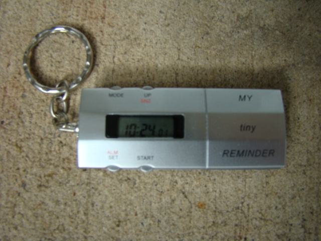 REMINDER VIBRATING WATCH MINI ALARM & WRIST WALLET BUY 1 GET 1 FREE