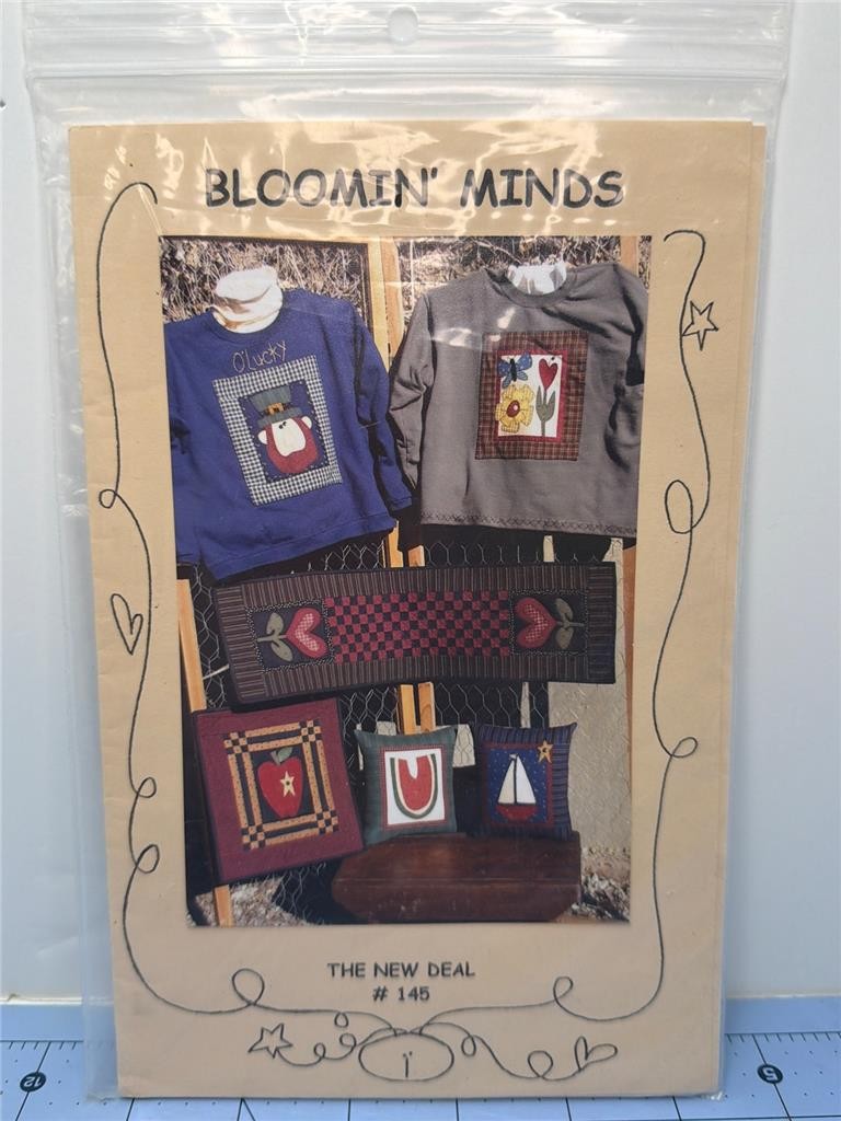 BLOOMIN MINDS - Quilt, Applique Patterns - THE NEW DEAL - 4 Designs - #145