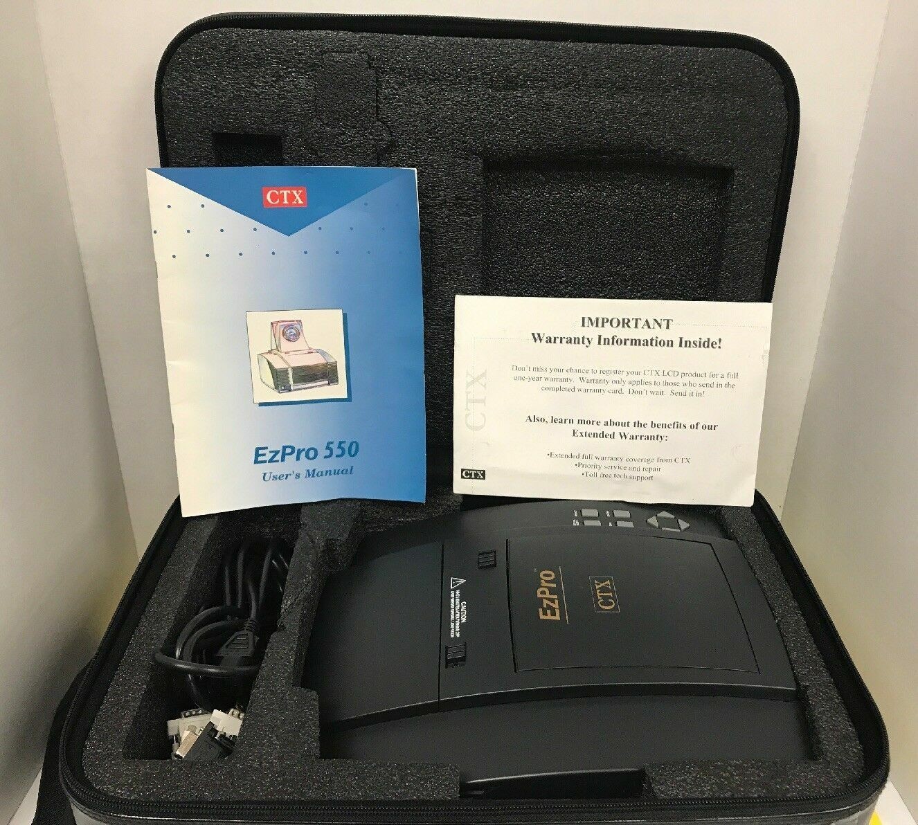CTX EZPro 580 LCD PROJECTOR w/ CASE, CORDS, ADAPTERS (PREOWNED)