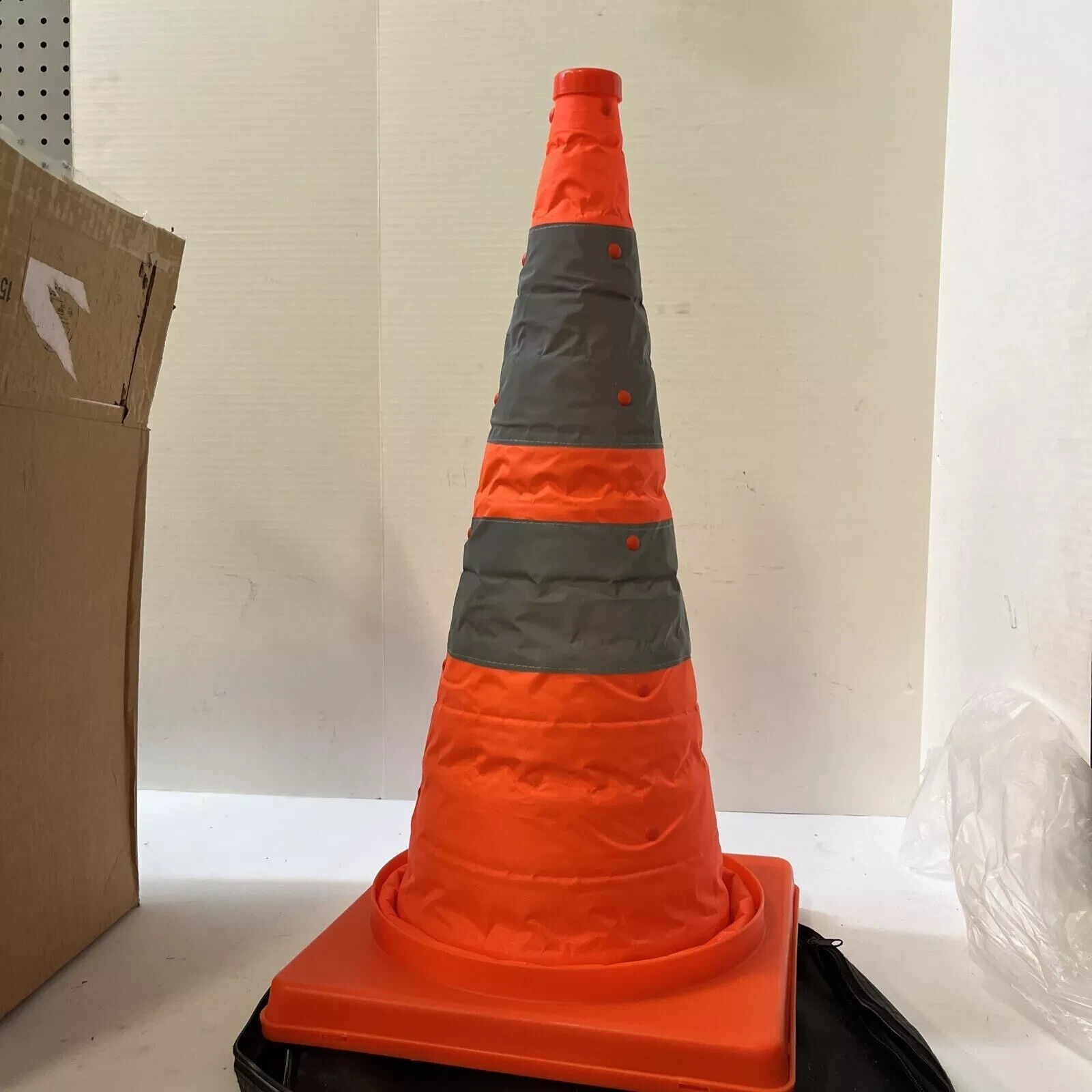 Mutual Industries Collapsible Traffic Cone Rubber Base with Blinking Light 23”
