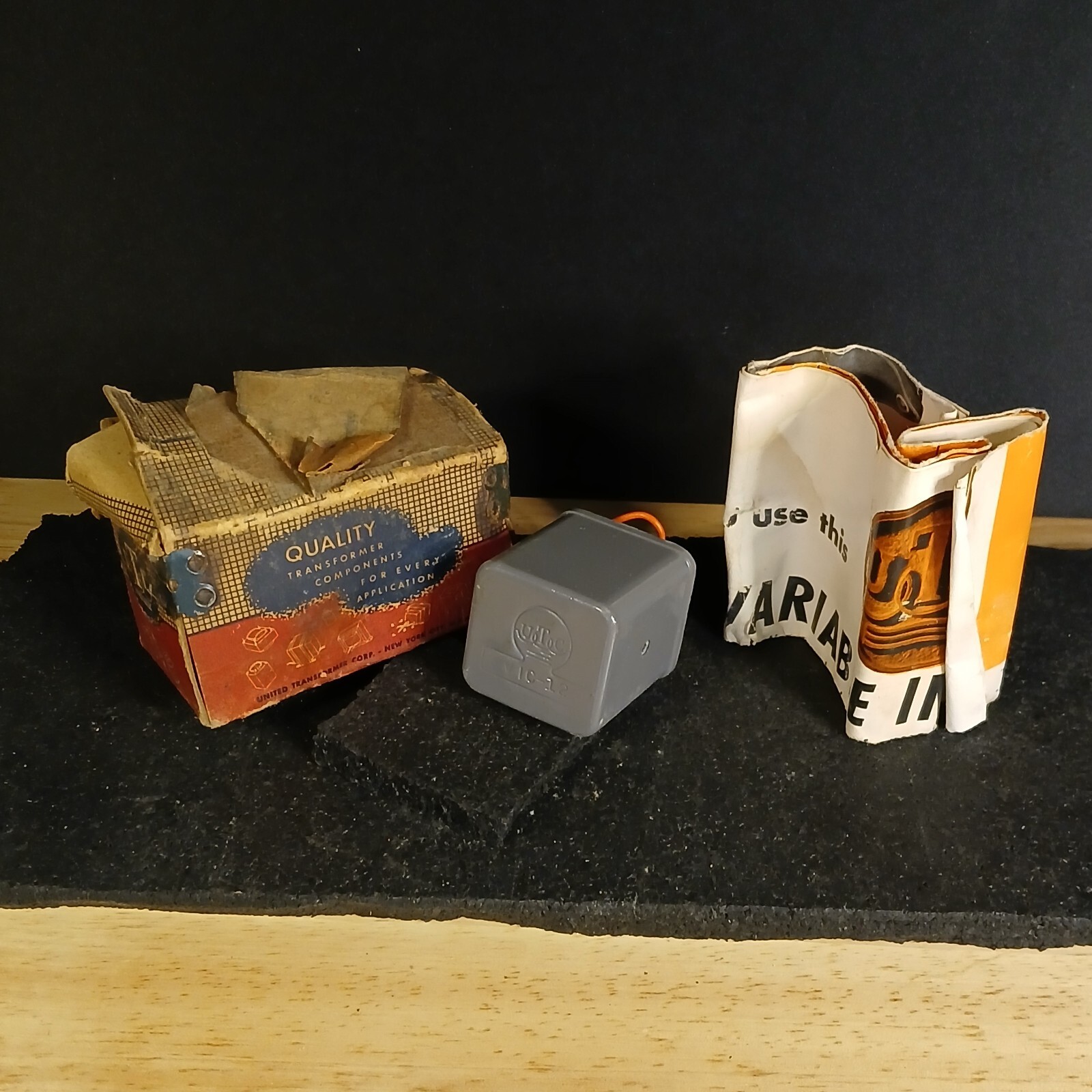 1950's Vintage UTC VIC-12 Ouncer Transformer with Original Box and Specs