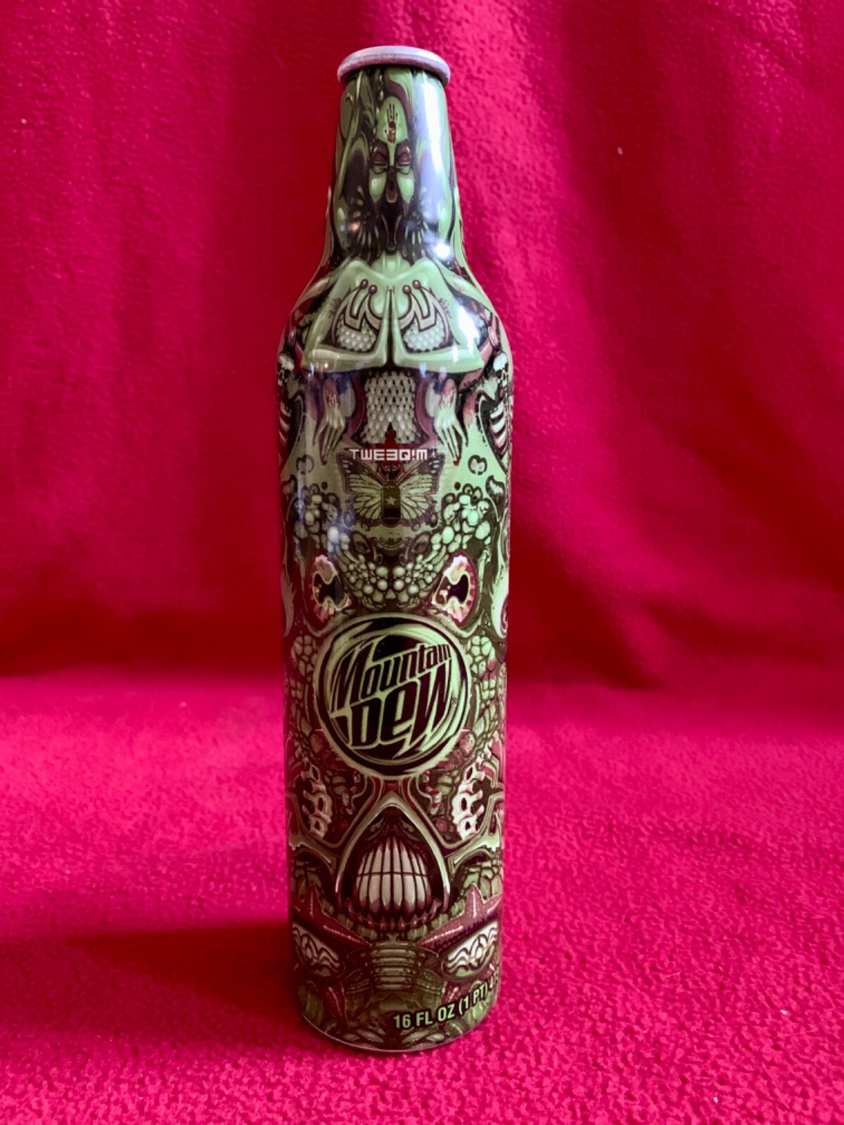 Mountain Dew Tweeqim Green Label Art Bottle