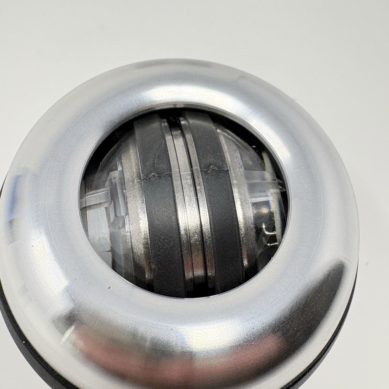 Torque Ball Self-Starting Gyroscope Hand Exerciser Pain Reliever Metal NEW OPEN