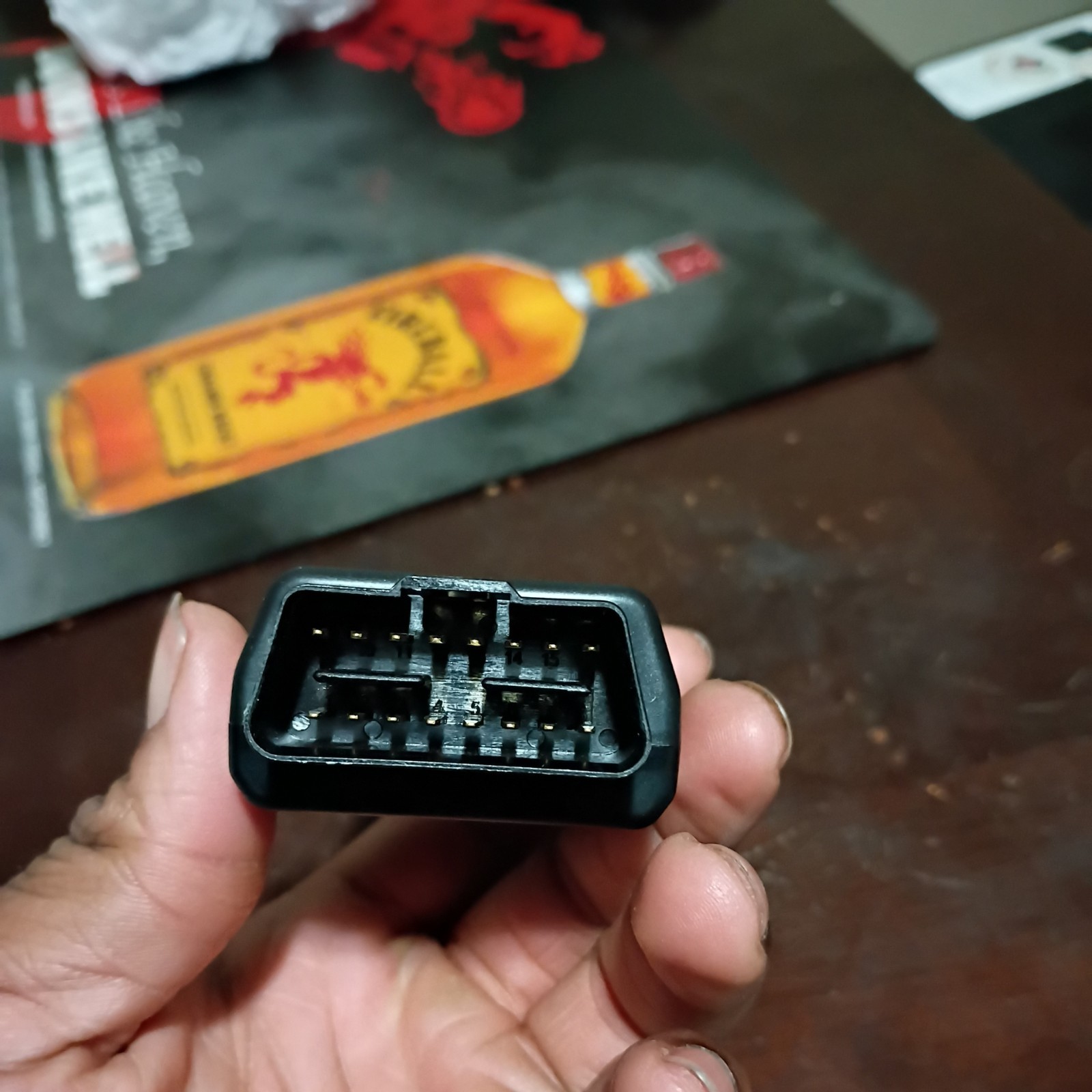 DIMO R1 GPS Vehicle Tracker with Real-Time Location