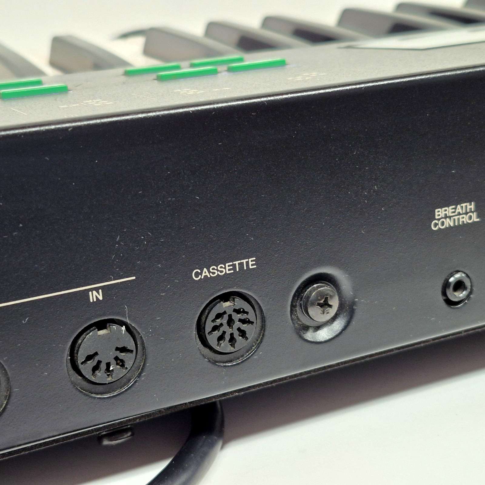 Yamaha DX27S FM Digital Programable Algorithm 61 Key Synthesizer Vtg 80's Japan