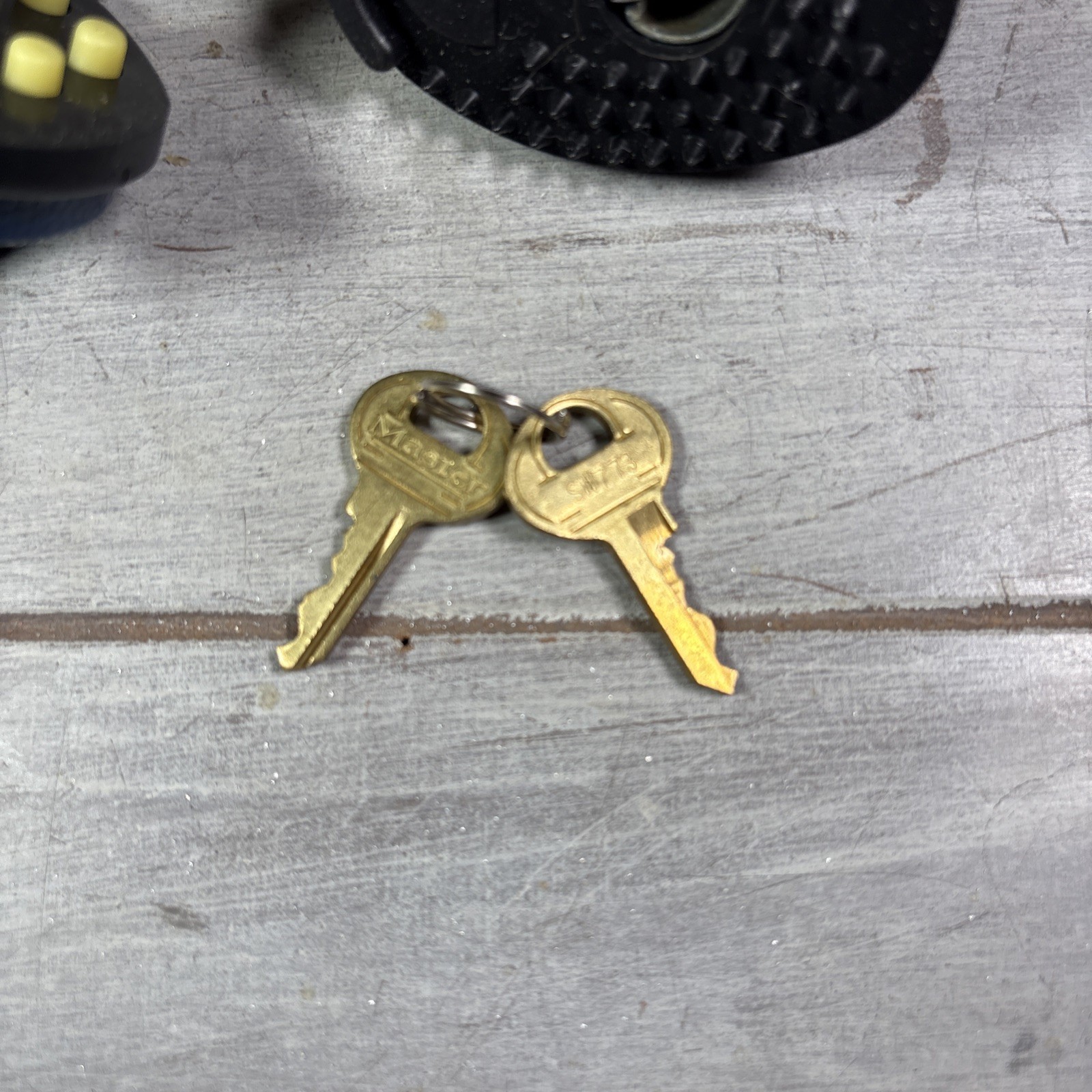Master Lock Blue, Keyed Firearm Trigger Lock, Pre-Owned