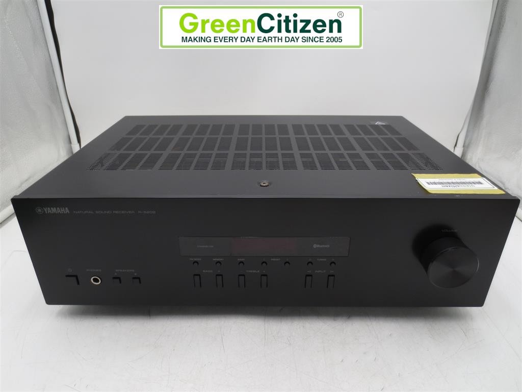 Yamaha R-S202 200W Bluetooth Stereo Receiver