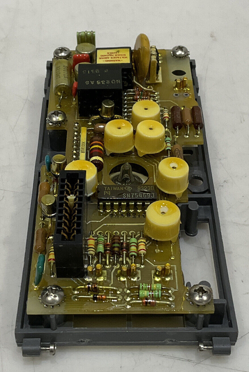 FOXBORO B0137RJ B137RK FRONT PANEL 373
