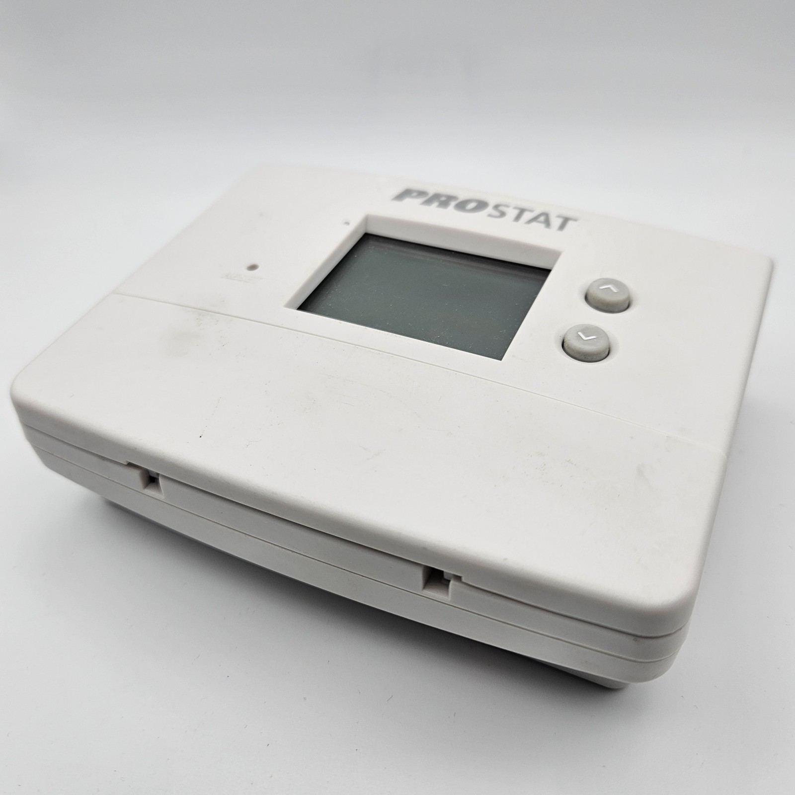 ProStat PRS4110 Universal Programmable Thermostat - 1-Heat/1-Cool STD/Heat Pump