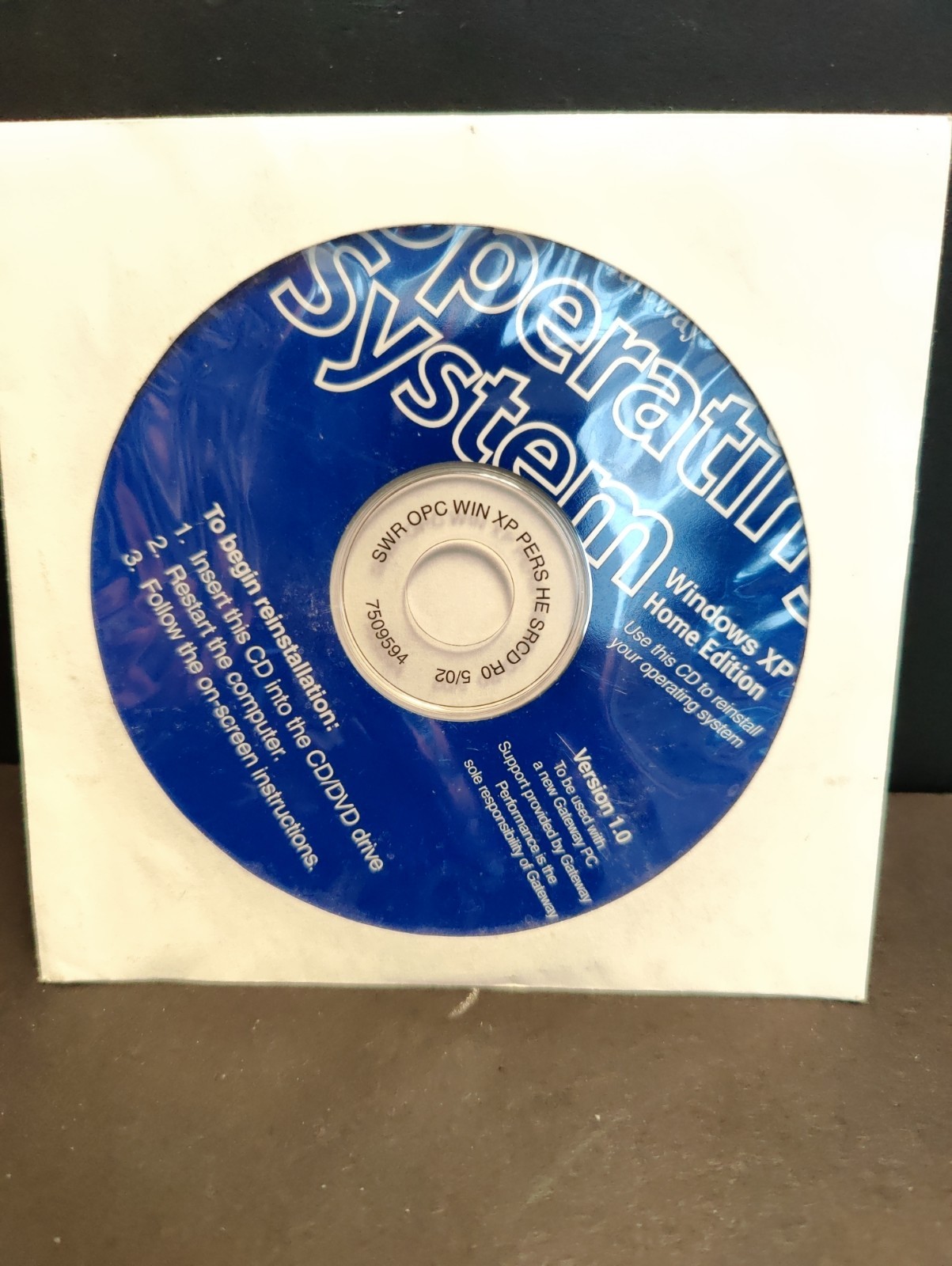 Gateway Windows XP Home Edition Operating System Reinstall CD Version 1.0 -5/02